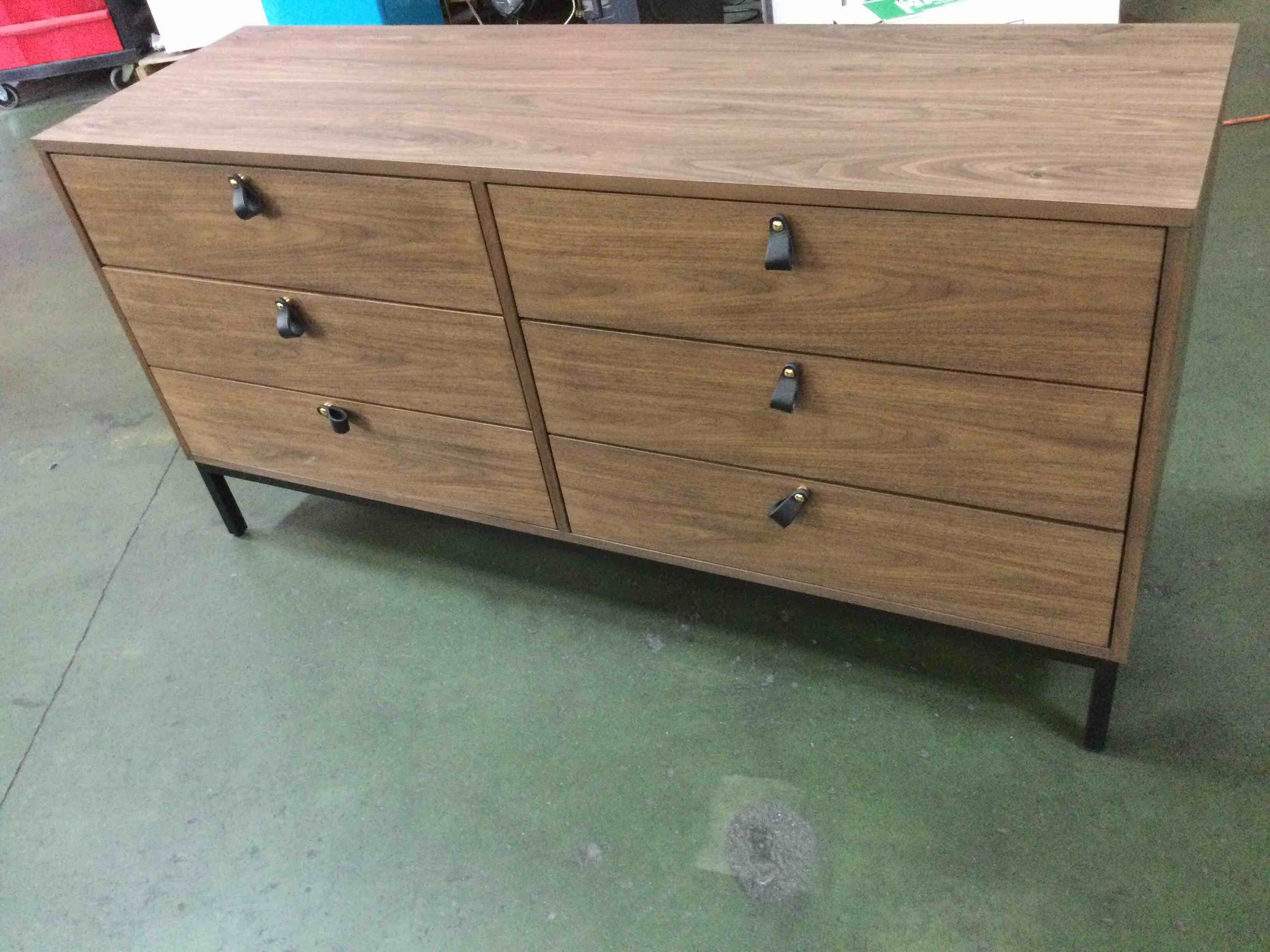 Landing Lift B 6-Drawer Chest, Thermo Black/Matte Black