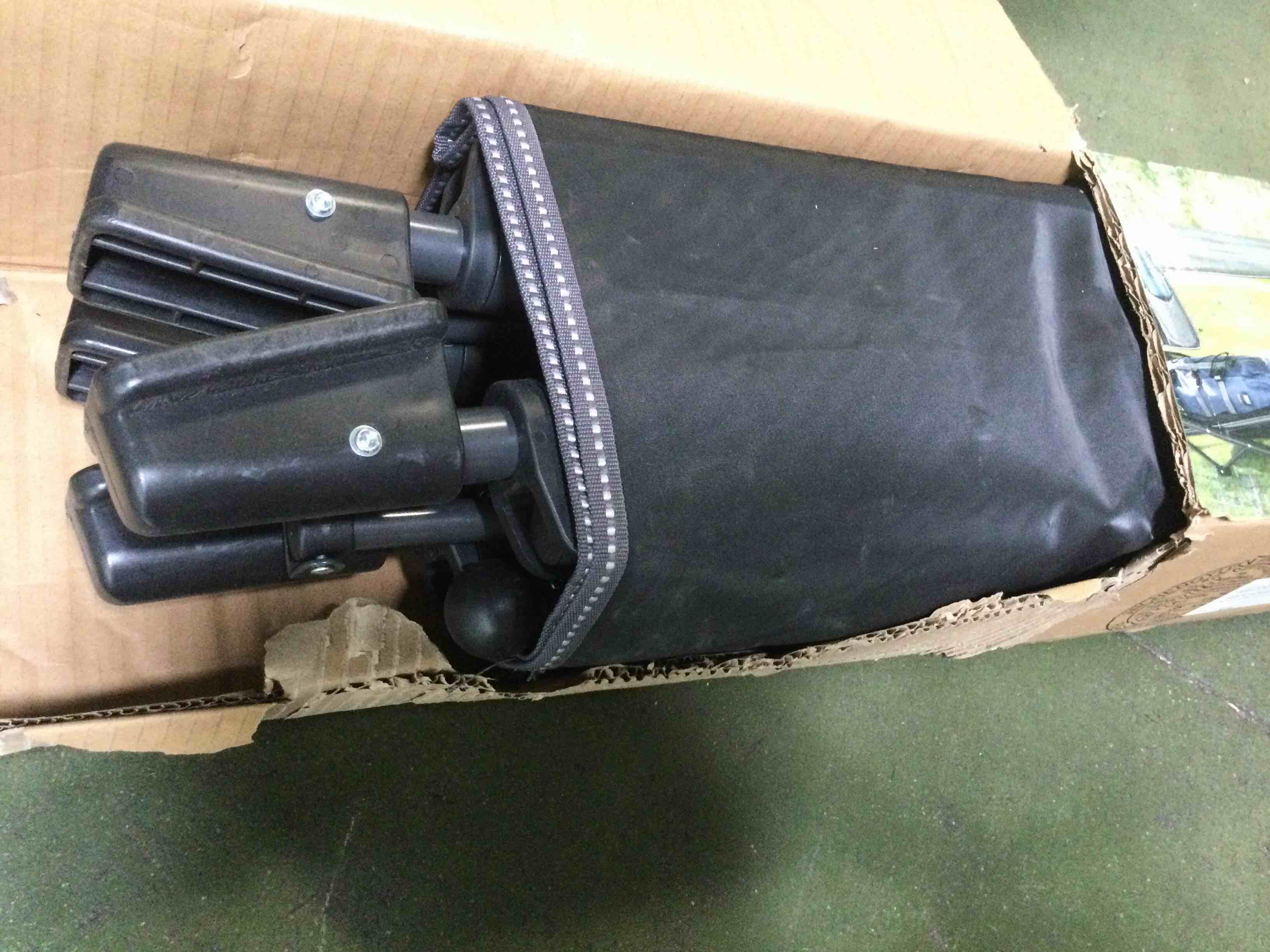 https://s3.amazonaws.com/lotting-images-prod/bidfta/ORG5291450_1690219230320.jpeg