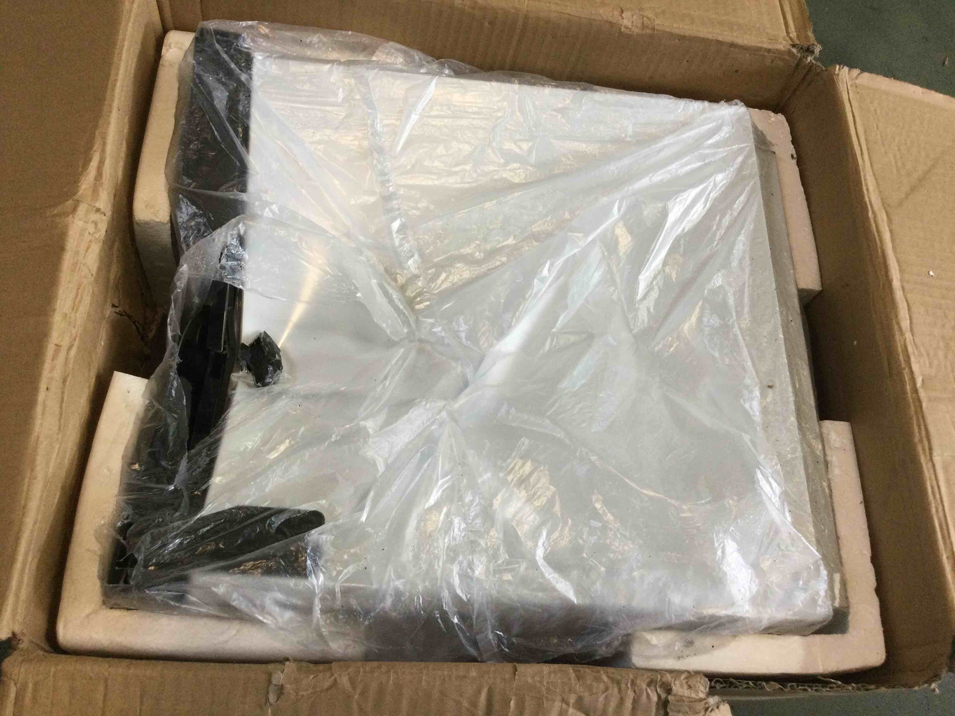 https://s3.amazonaws.com/lotting-images-prod/bidfta/ORG5292270_1690833356085.jpeg