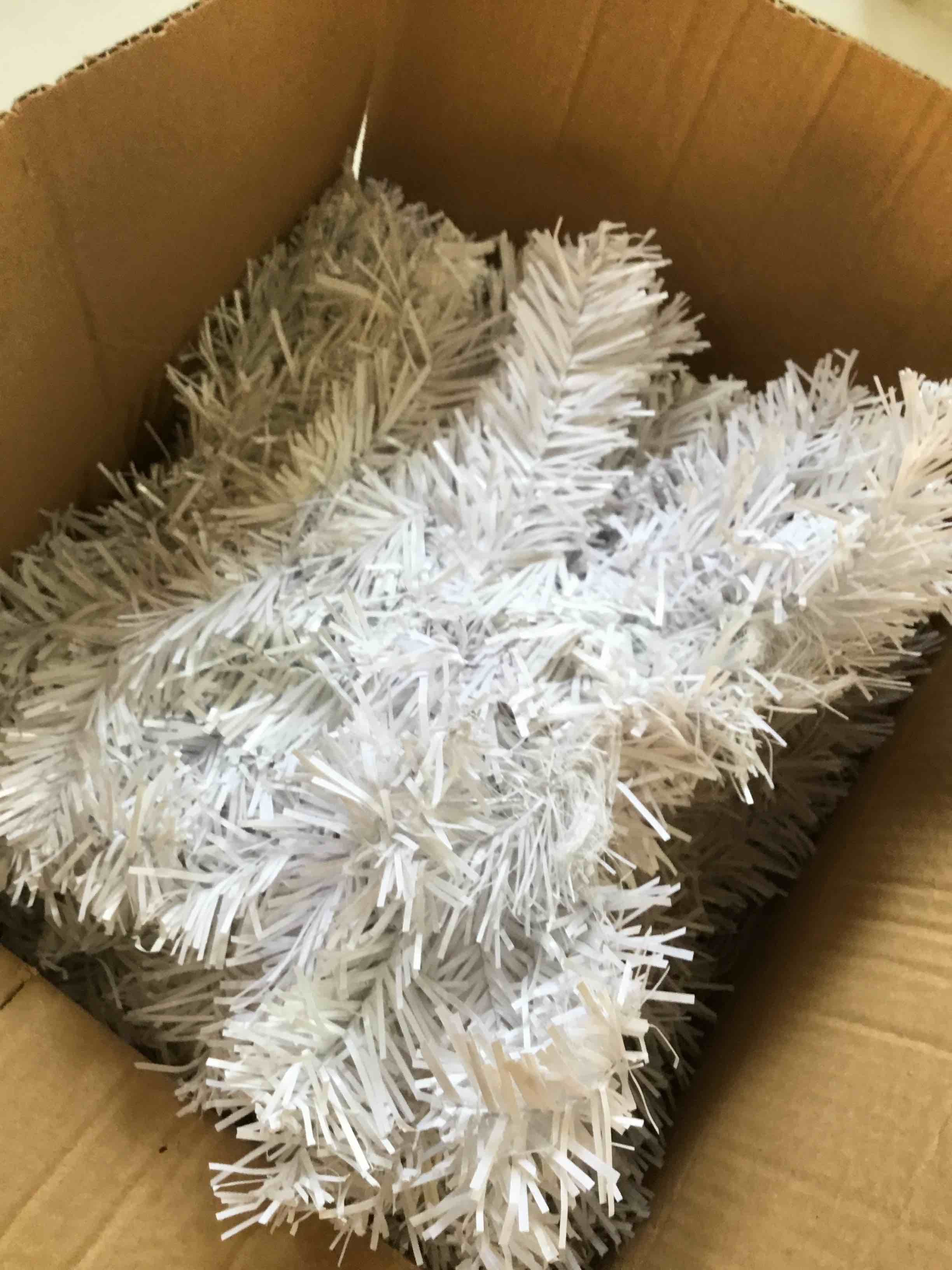 https://s3.amazonaws.com/lotting-images-prod/bidfta/ORG5295059_1689942360586.jpeg