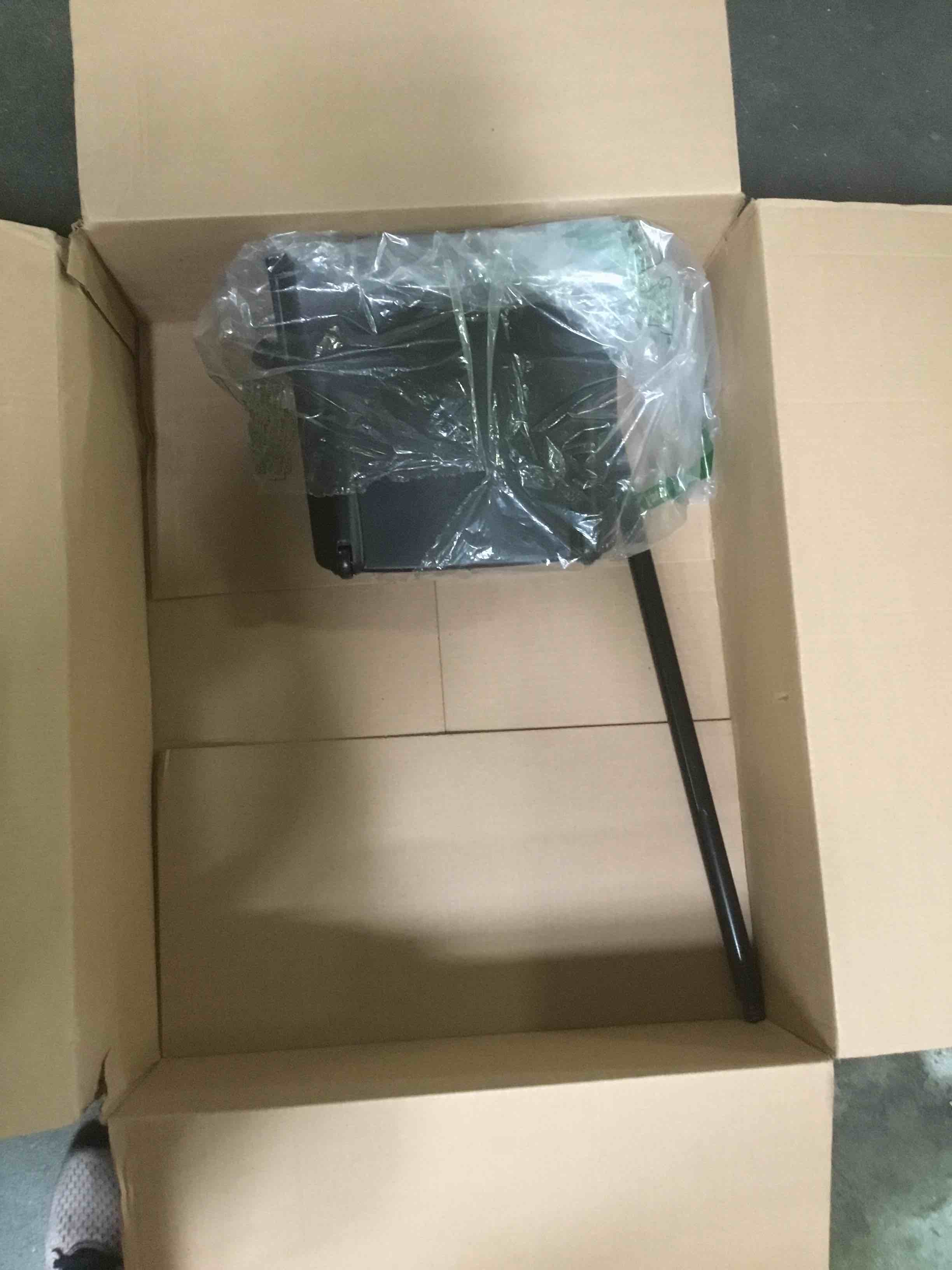 https://s3.amazonaws.com/lotting-images-prod/bidfta/ORG5297081_1689341595233.jpeg