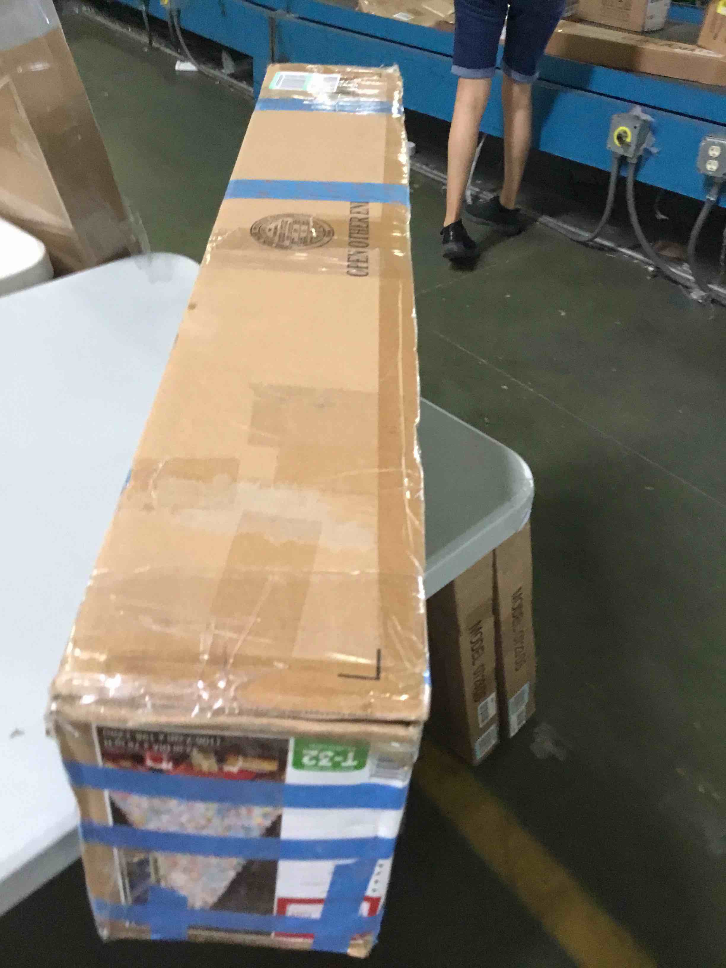 https://s3.amazonaws.com/lotting-images-prod/bidfta/ORG5297325_1689708414384.jpeg
