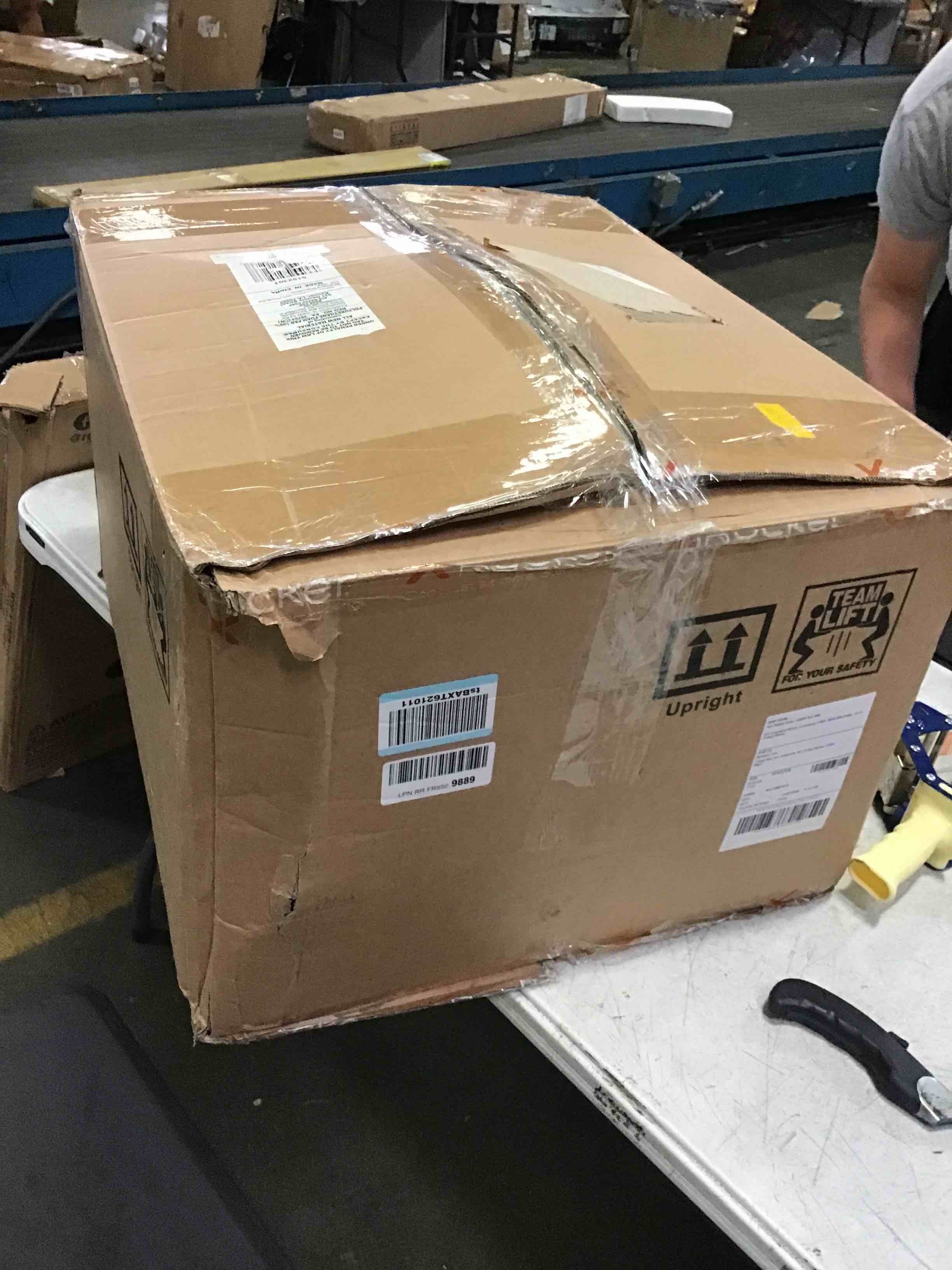 https://s3.amazonaws.com/lotting-images-prod/bidfta/ORG5297449_1690461396039.jpeg