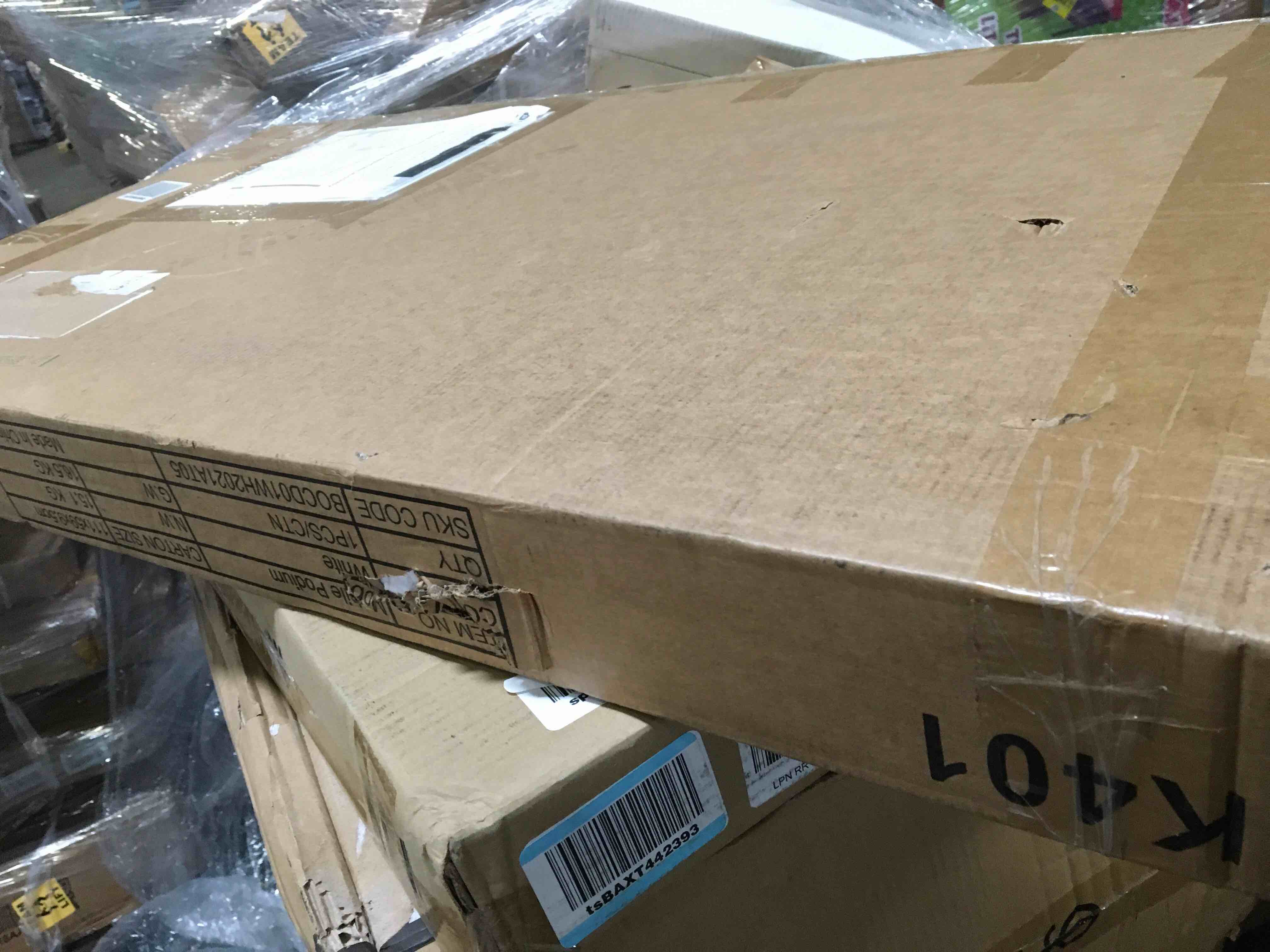 https://s3.amazonaws.com/lotting-images-prod/bidfta/ORG5297867_1691065737466.jpeg