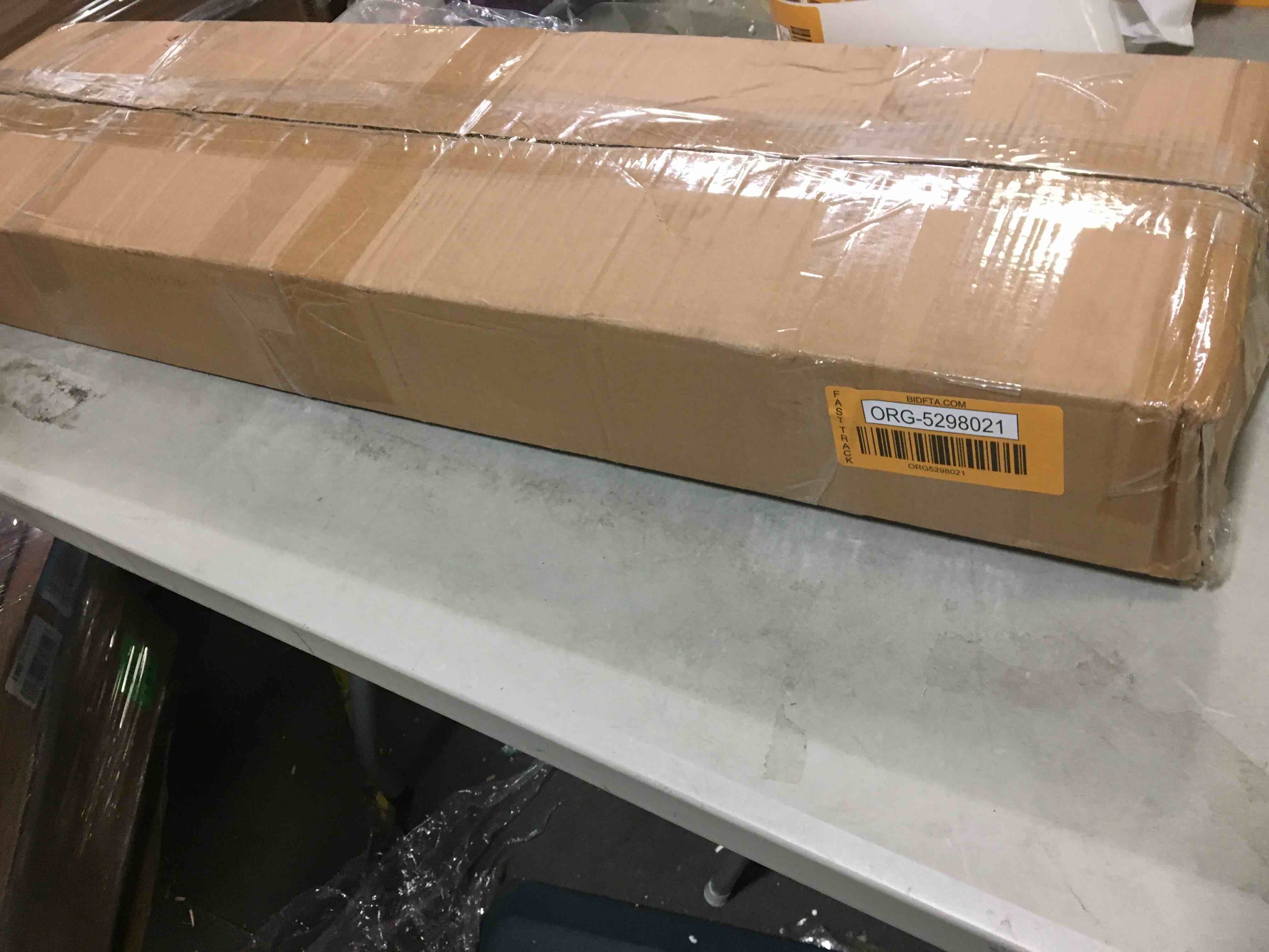 https://s3.amazonaws.com/lotting-images-prod/bidfta/ORG5298021_1691088095539.jpeg