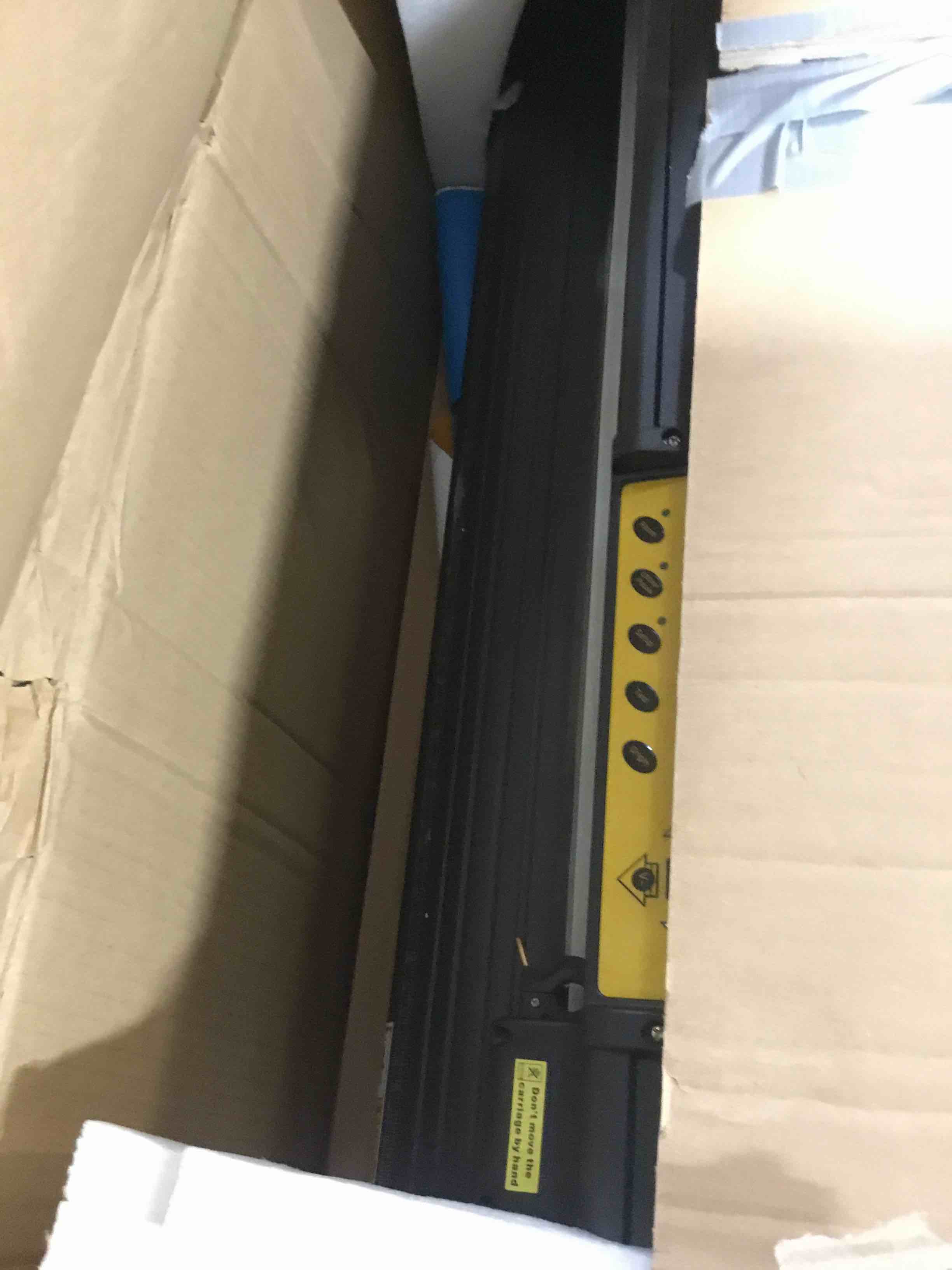 https://s3.amazonaws.com/lotting-images-prod/bidfta/ORG5298134_1691165964380.jpeg
