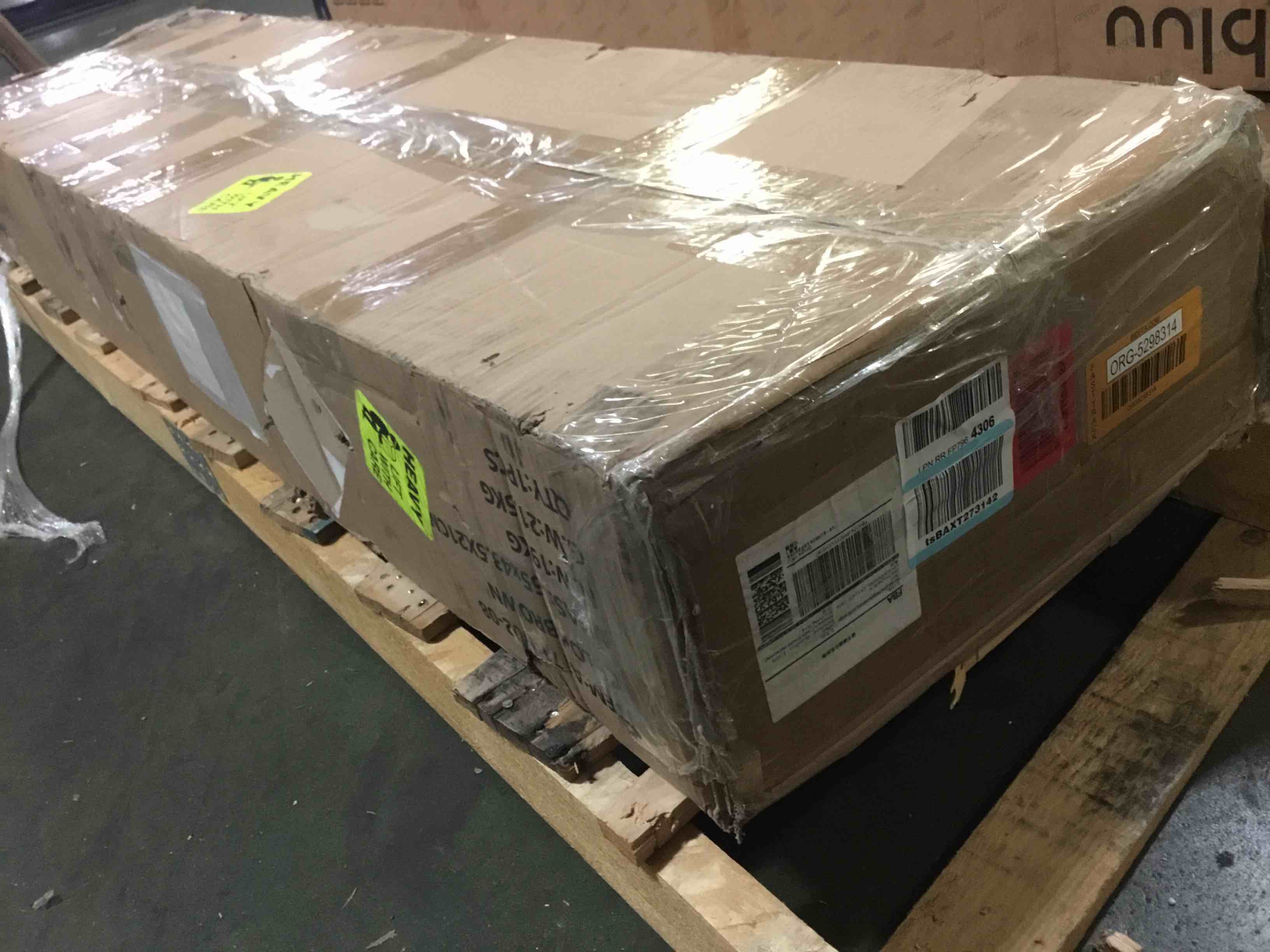 https://s3.amazonaws.com/lotting-images-prod/bidfta/ORG5298314_1691423655024.jpeg