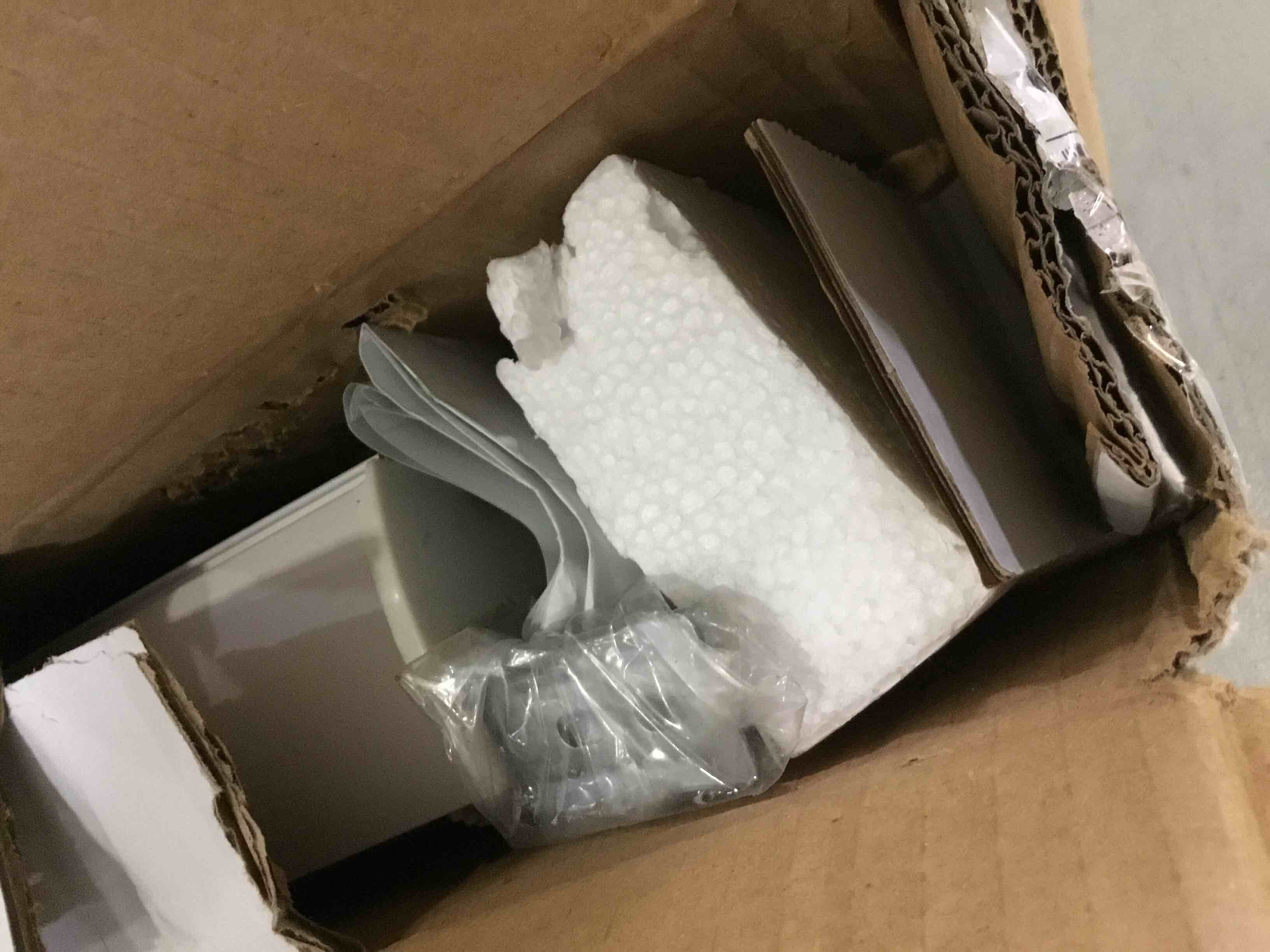 https://s3.amazonaws.com/lotting-images-prod/bidfta/ORG5299942_1689943579559.jpeg