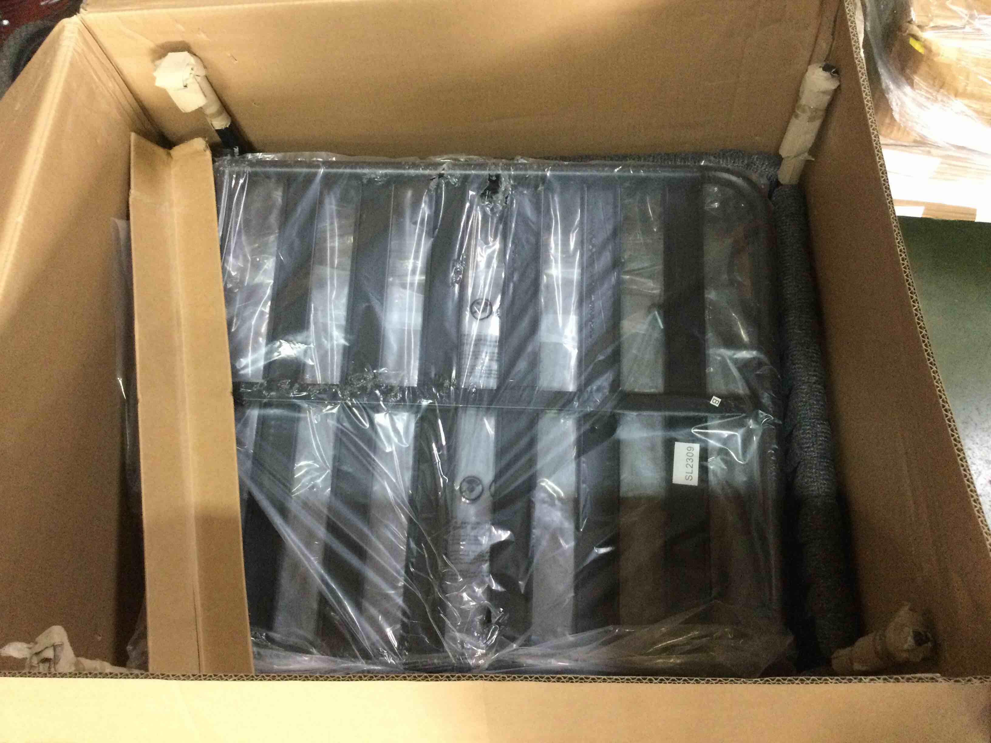 https://s3.amazonaws.com/lotting-images-prod/bidfta/ORG5303512_1693925468405.jpeg