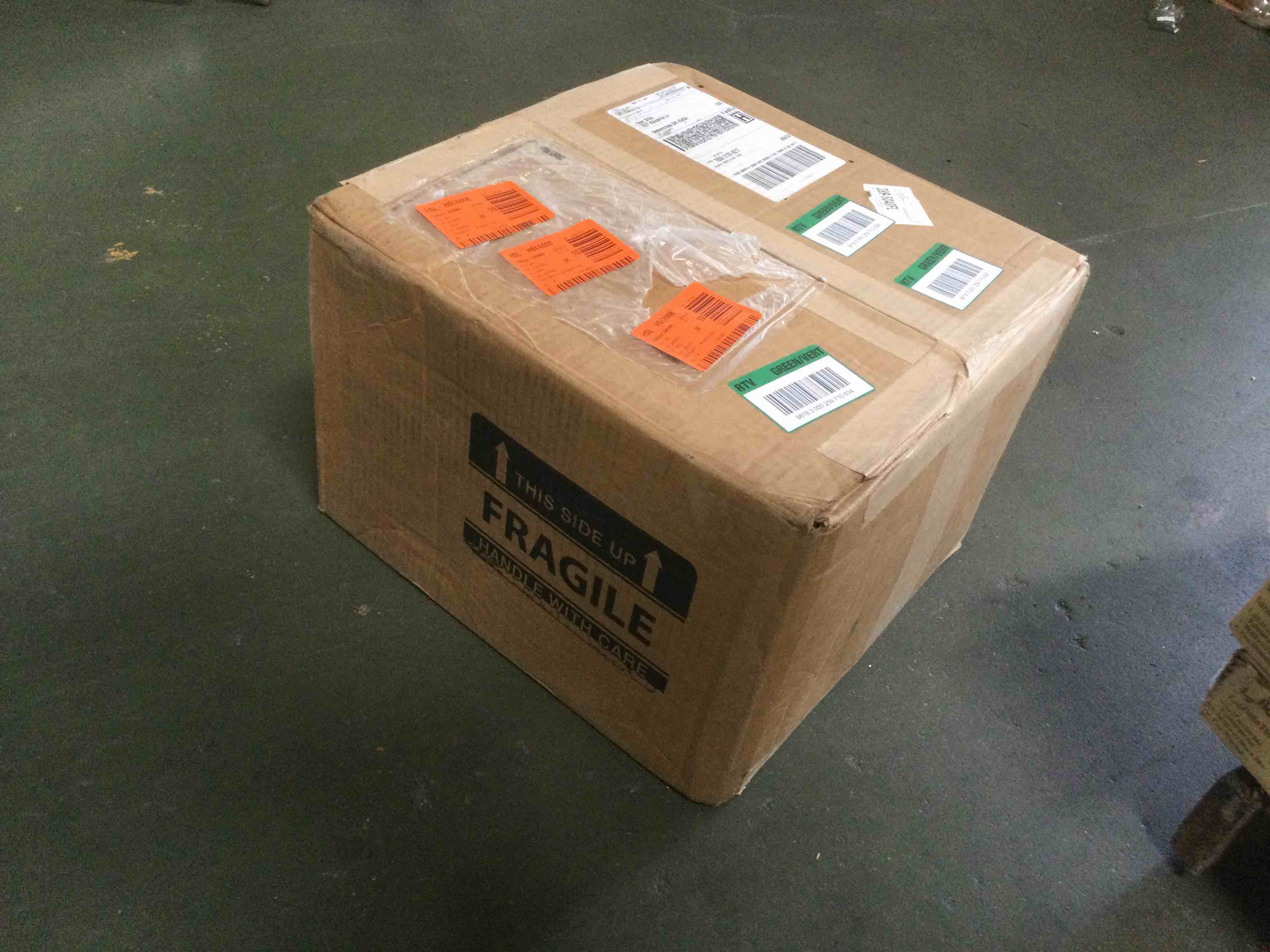 https://s3.amazonaws.com/lotting-images-prod/bidfta/ORG5303575_1693935251011.jpeg