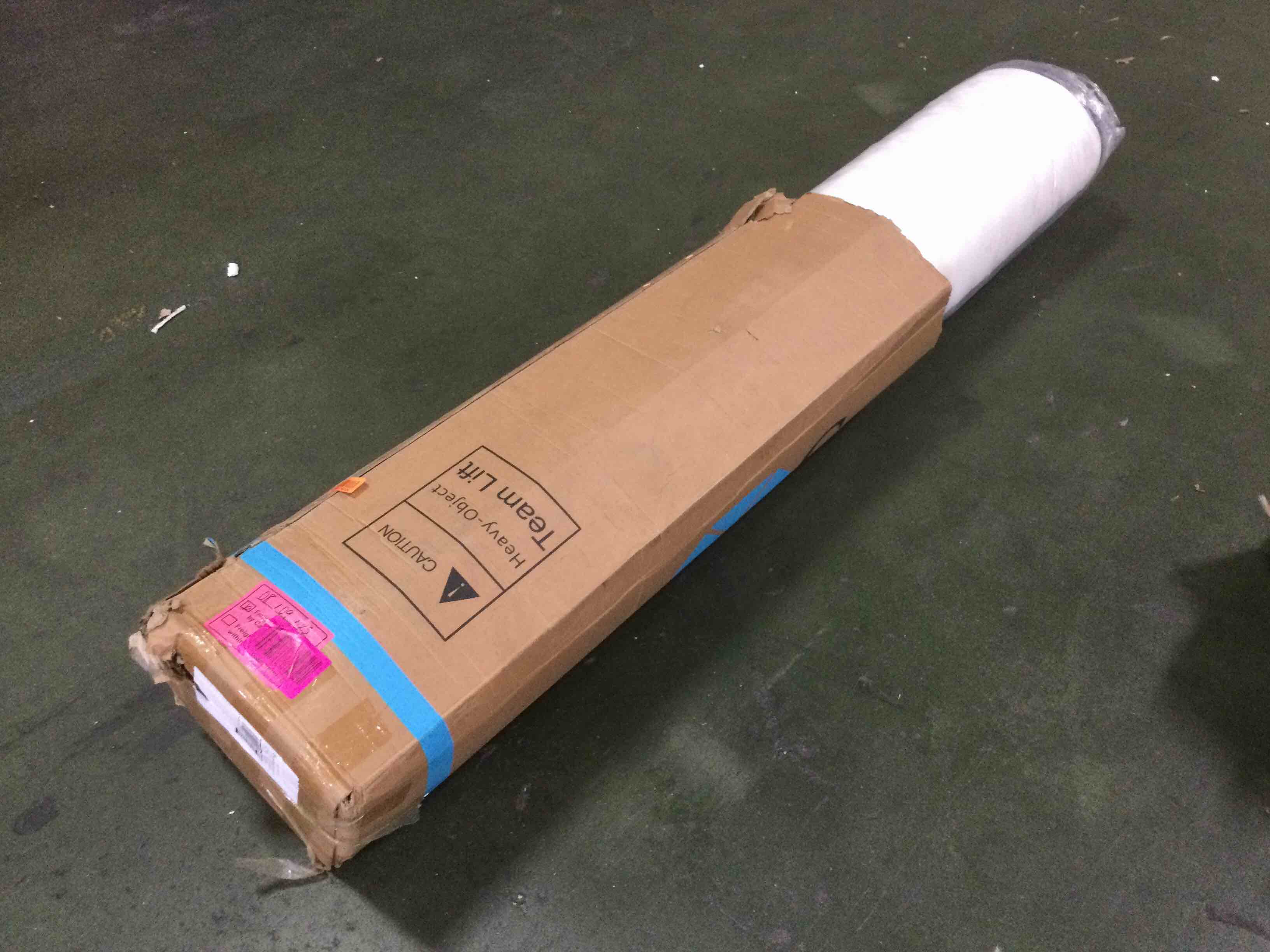 https://s3.amazonaws.com/lotting-images-prod/bidfta/ORG5303931_1694114590217.jpeg