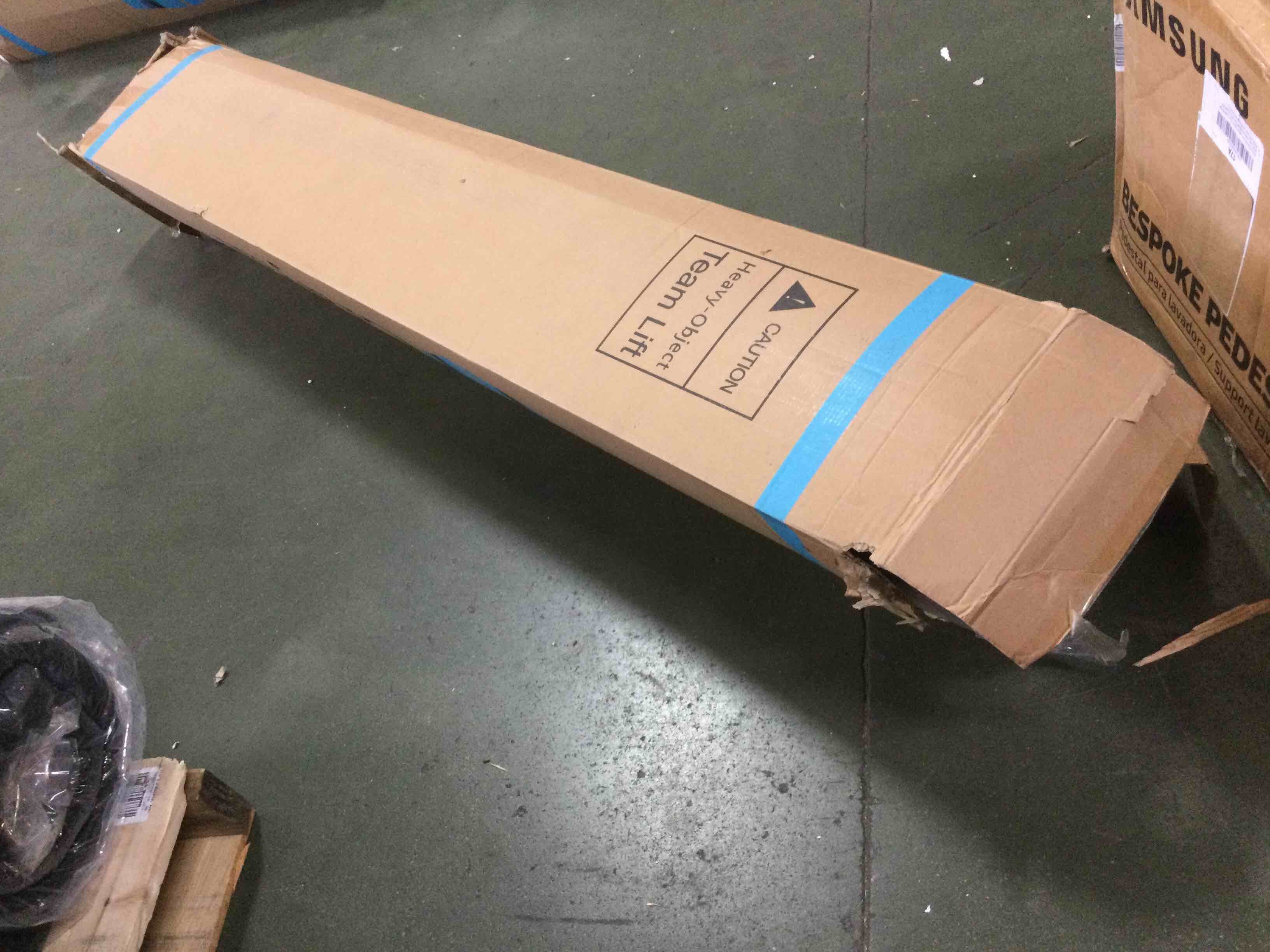 https://s3.amazonaws.com/lotting-images-prod/bidfta/ORG5303932_1694114632721.jpeg