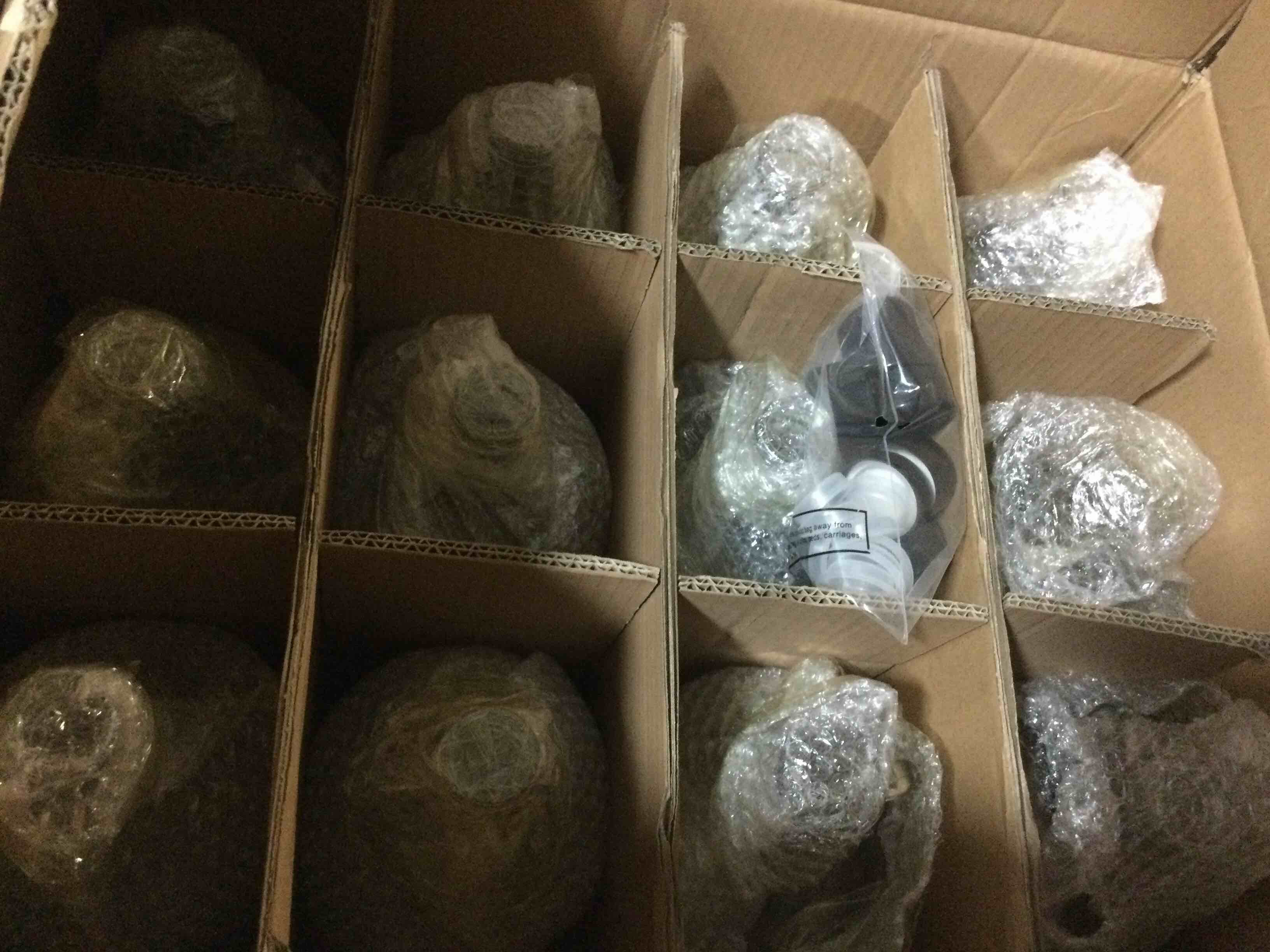 https://s3.amazonaws.com/lotting-images-prod/bidfta/ORG5303957_1694170092917.jpeg