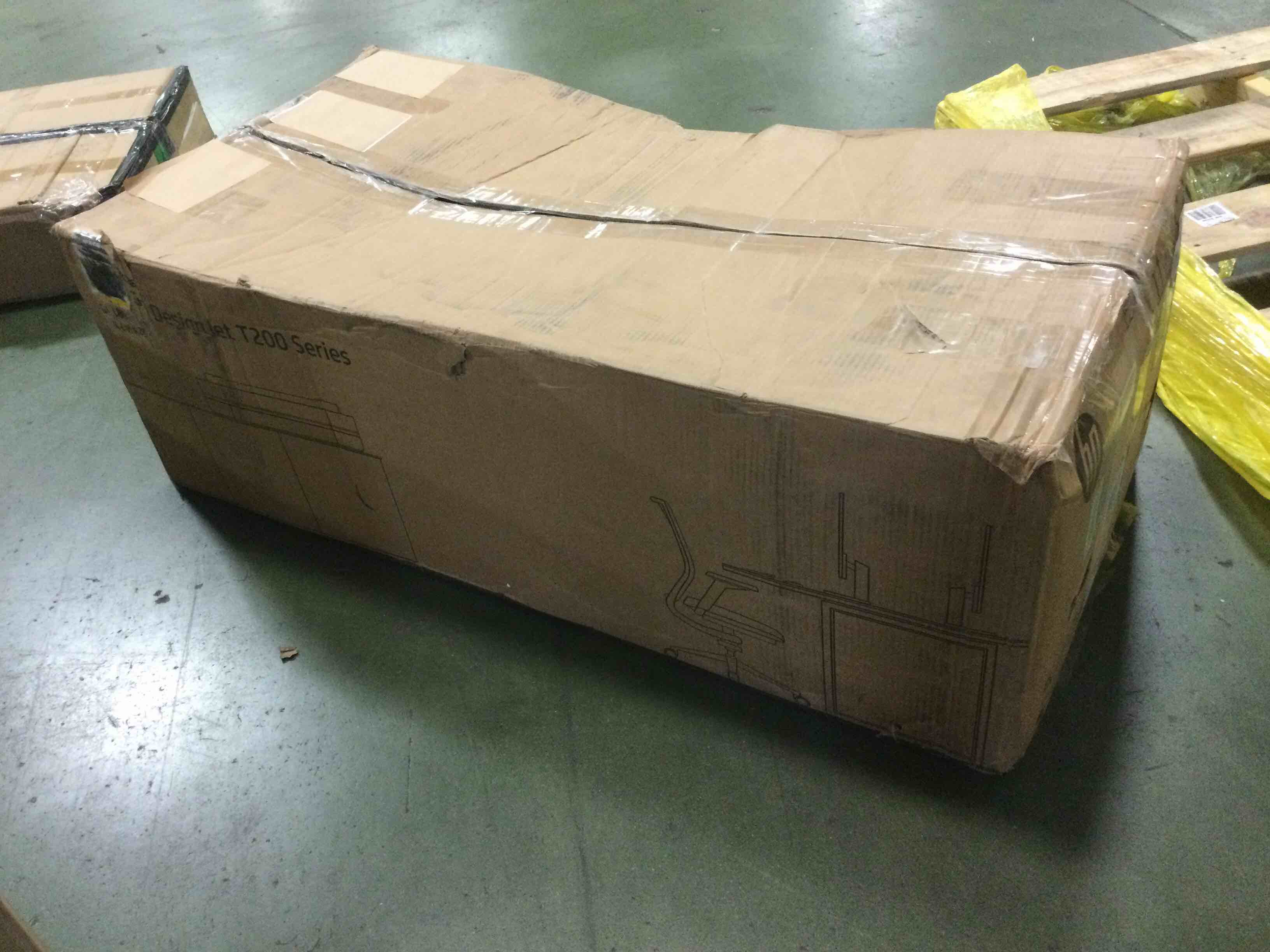 https://s3.amazonaws.com/lotting-images-prod/bidfta/ORG5303969_1694172397109.jpeg
