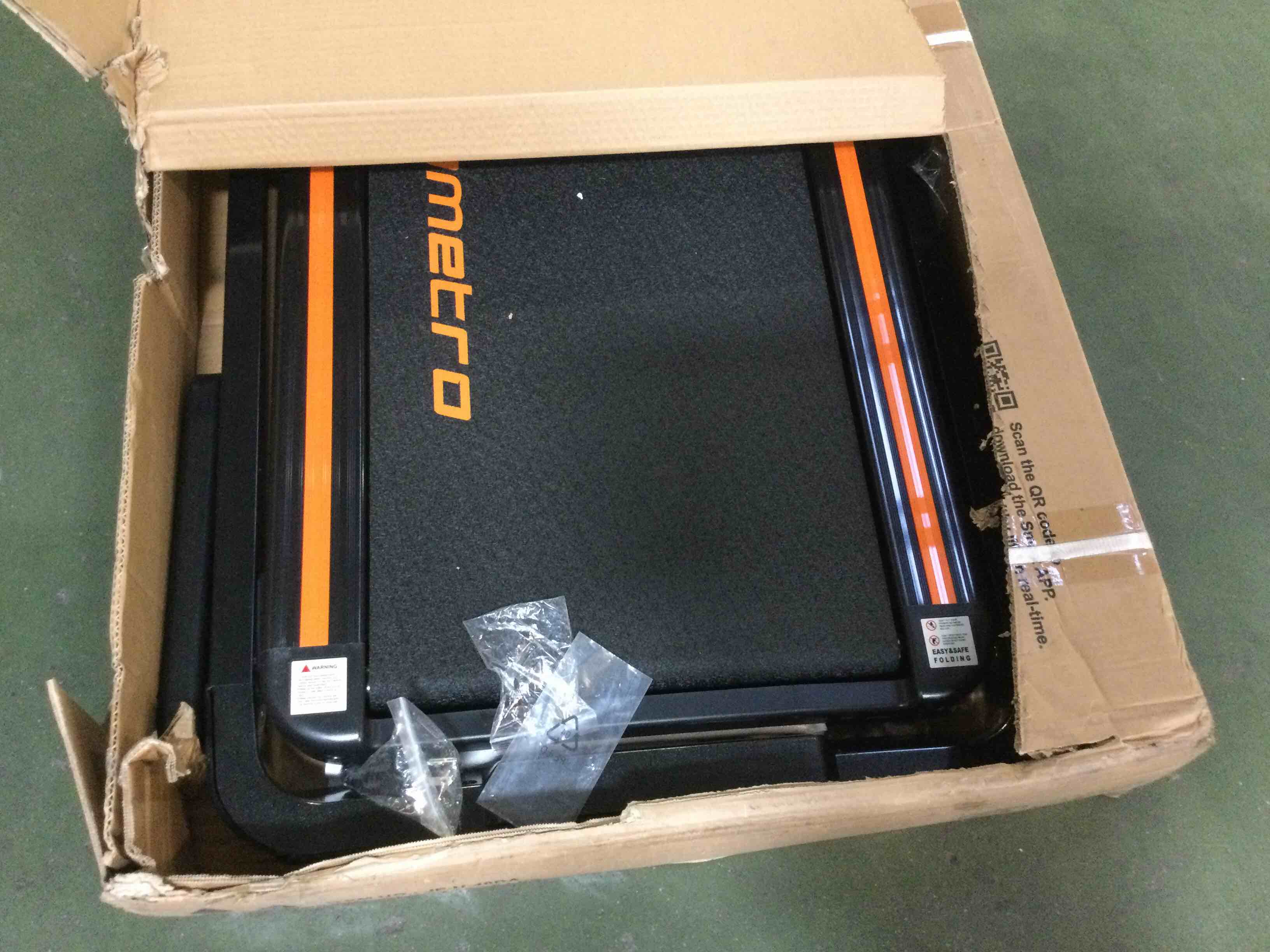 https://s3.amazonaws.com/lotting-images-prod/bidfta/ORG5304289_1694346359736.jpeg
