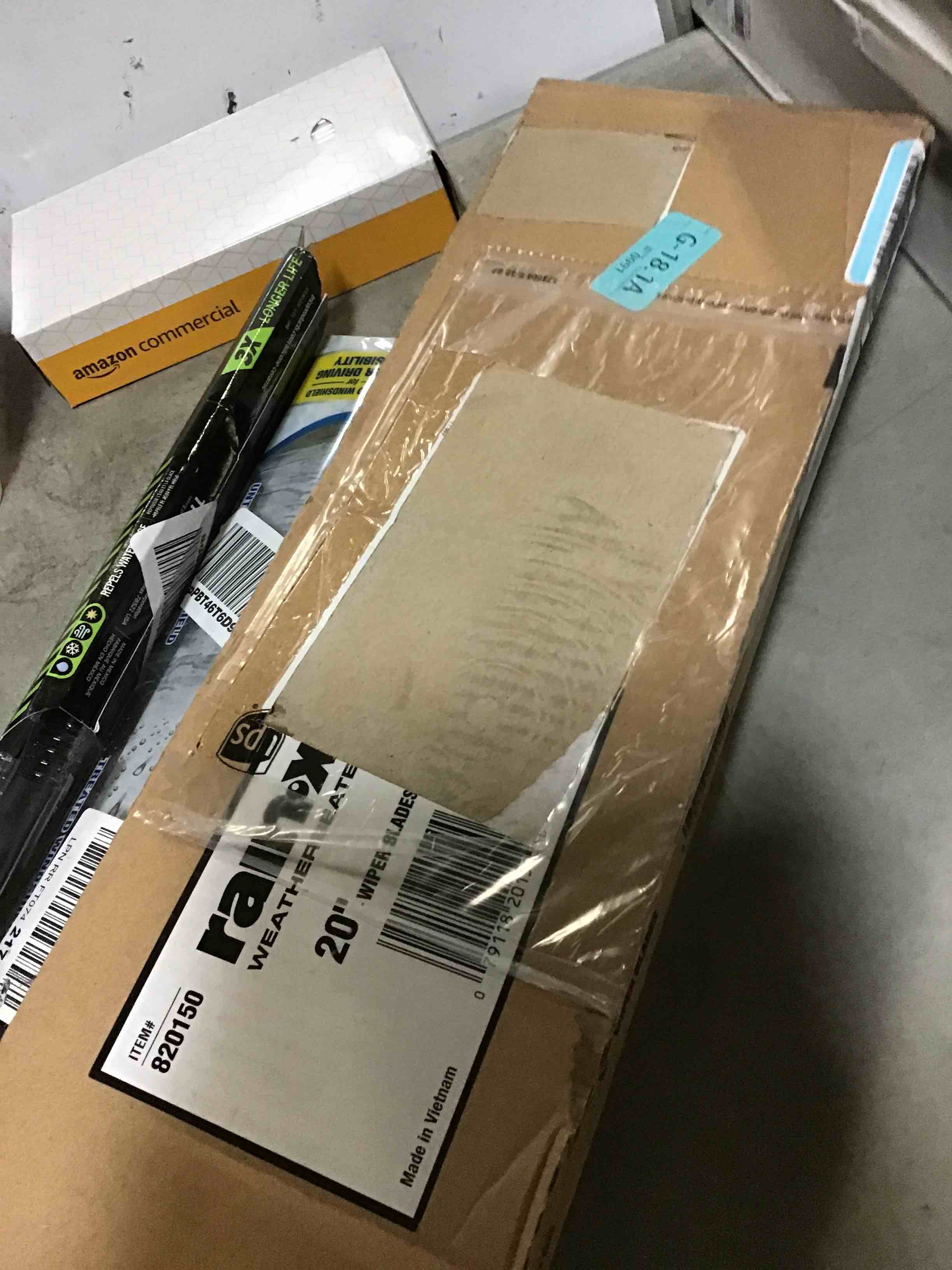 https://s3.amazonaws.com/lotting-images-prod/bidfta/ORG5304857_1690546296201.jpeg