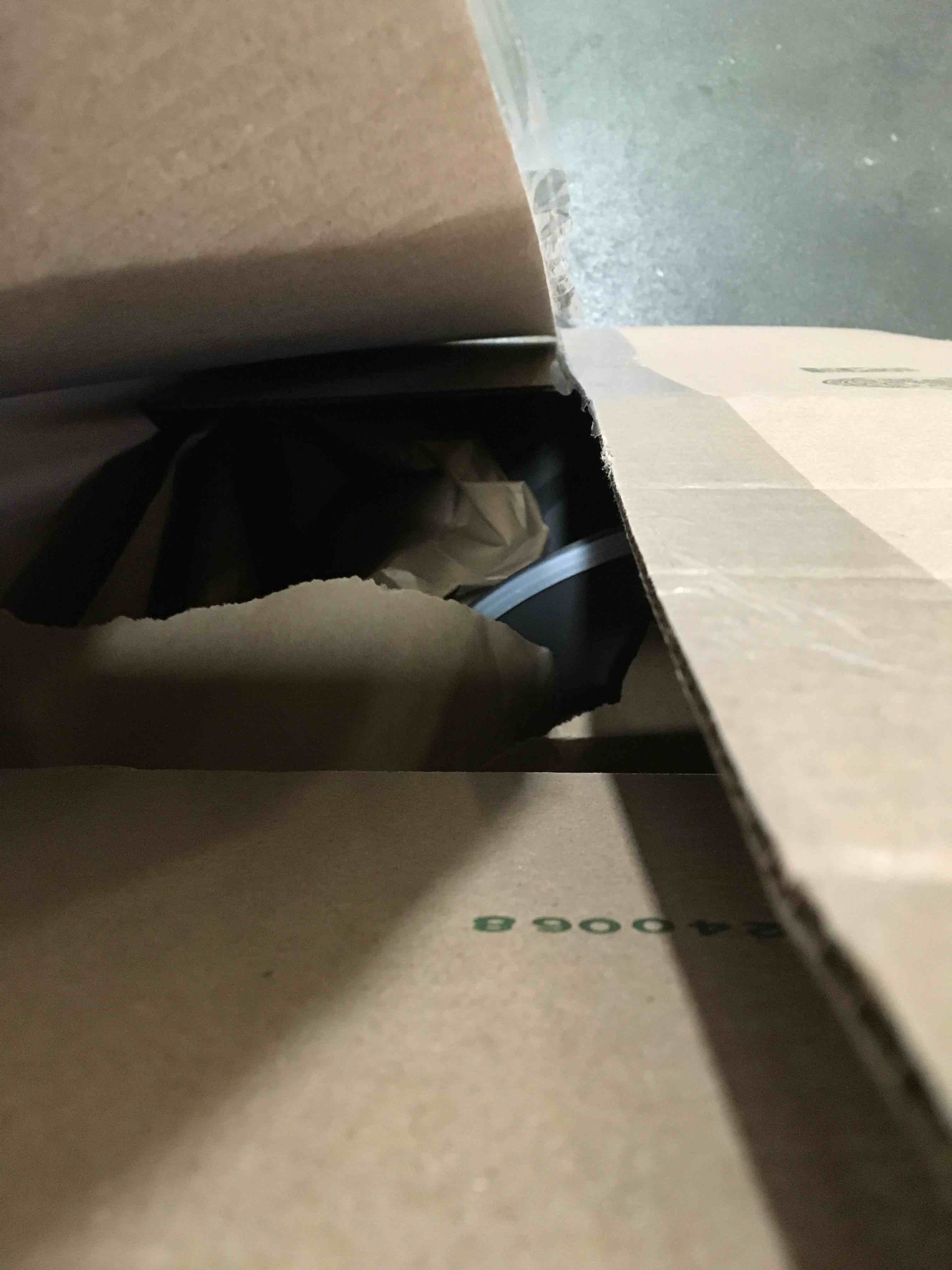 https://s3.amazonaws.com/lotting-images-prod/bidfta/ORG5306186_1690386928418.jpeg