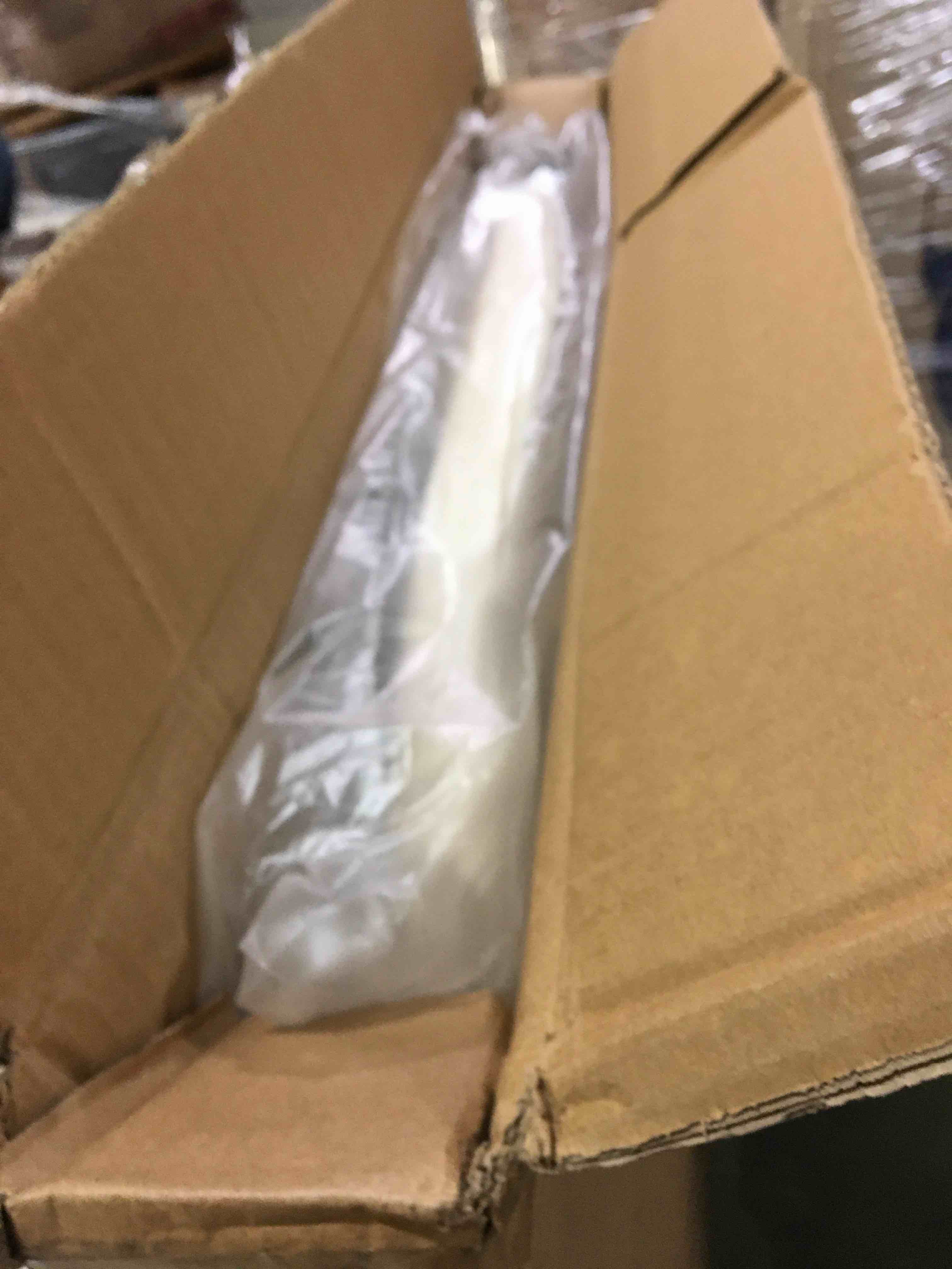 https://s3.amazonaws.com/lotting-images-prod/bidfta/ORG5306229_1690396386150.jpeg