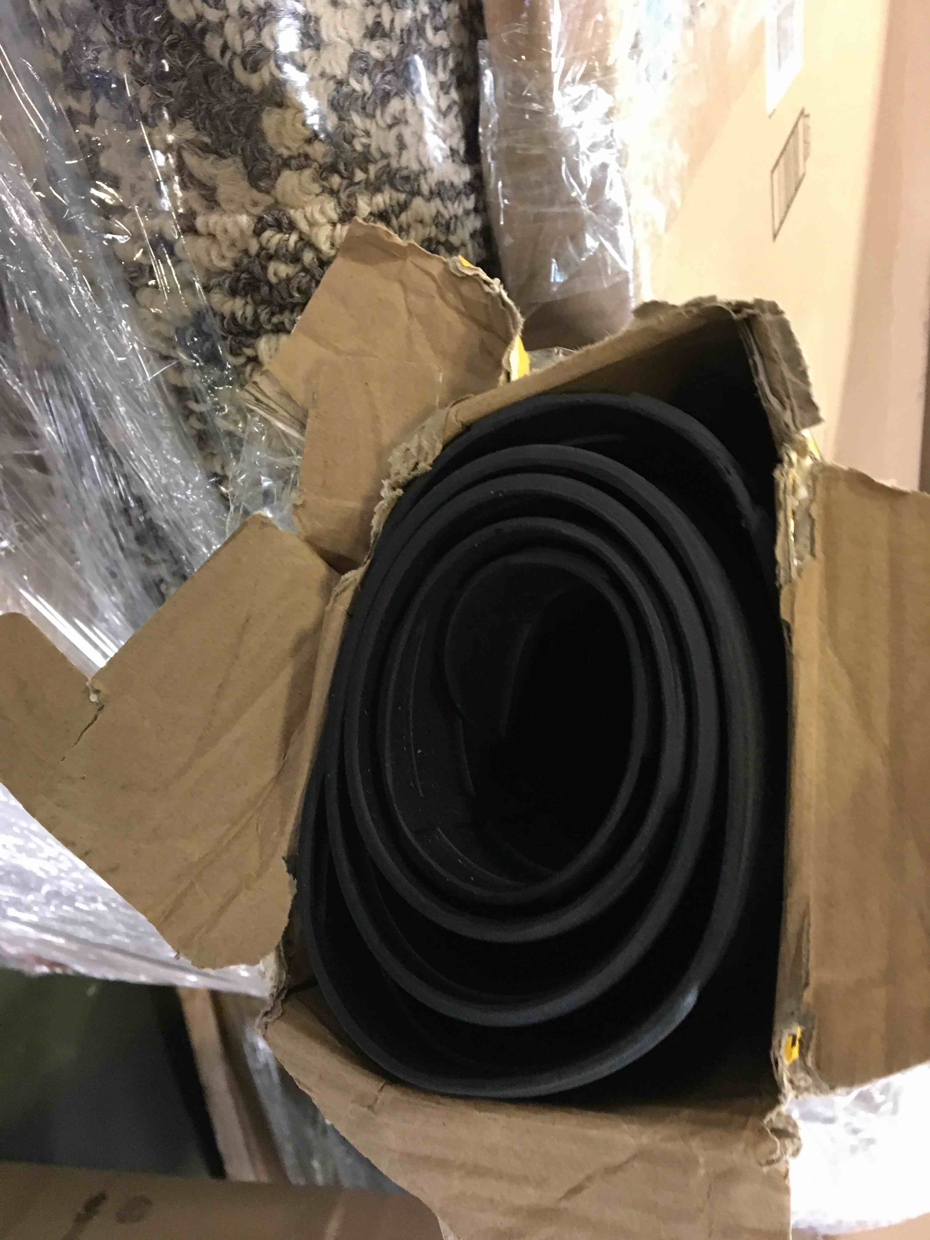 https://s3.amazonaws.com/lotting-images-prod/bidfta/ORG5306550_1690569765083.jpeg