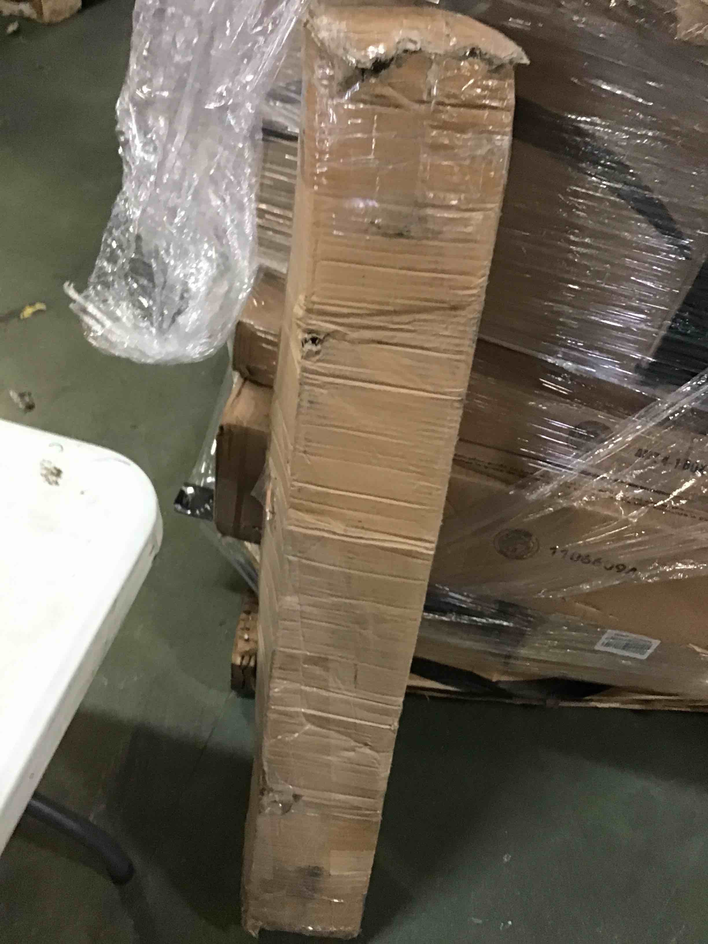 https://s3.amazonaws.com/lotting-images-prod/bidfta/ORG5306636_1690815299481.jpeg