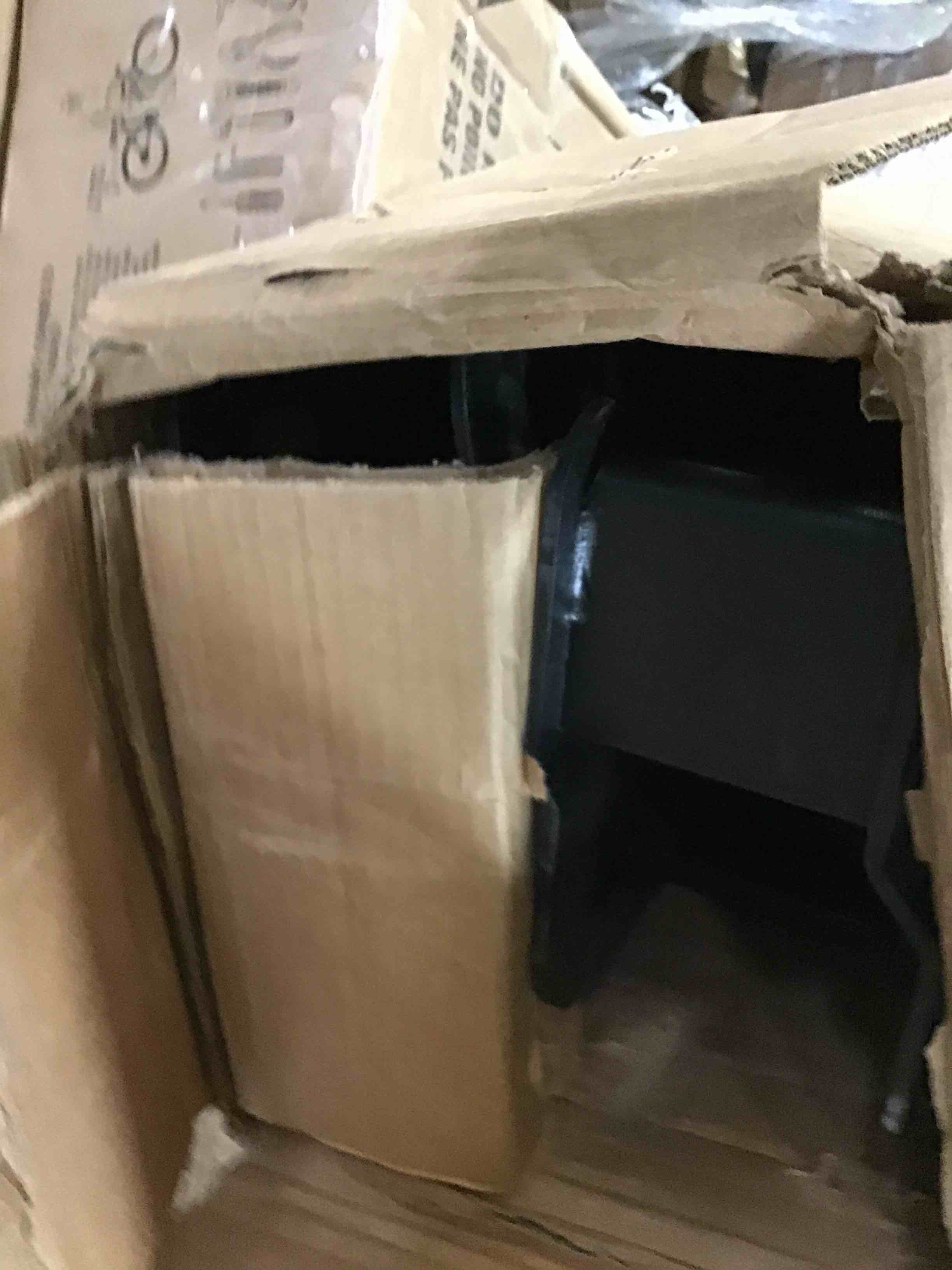 https://s3.amazonaws.com/lotting-images-prod/bidfta/ORG5306703_1690829441847.jpeg