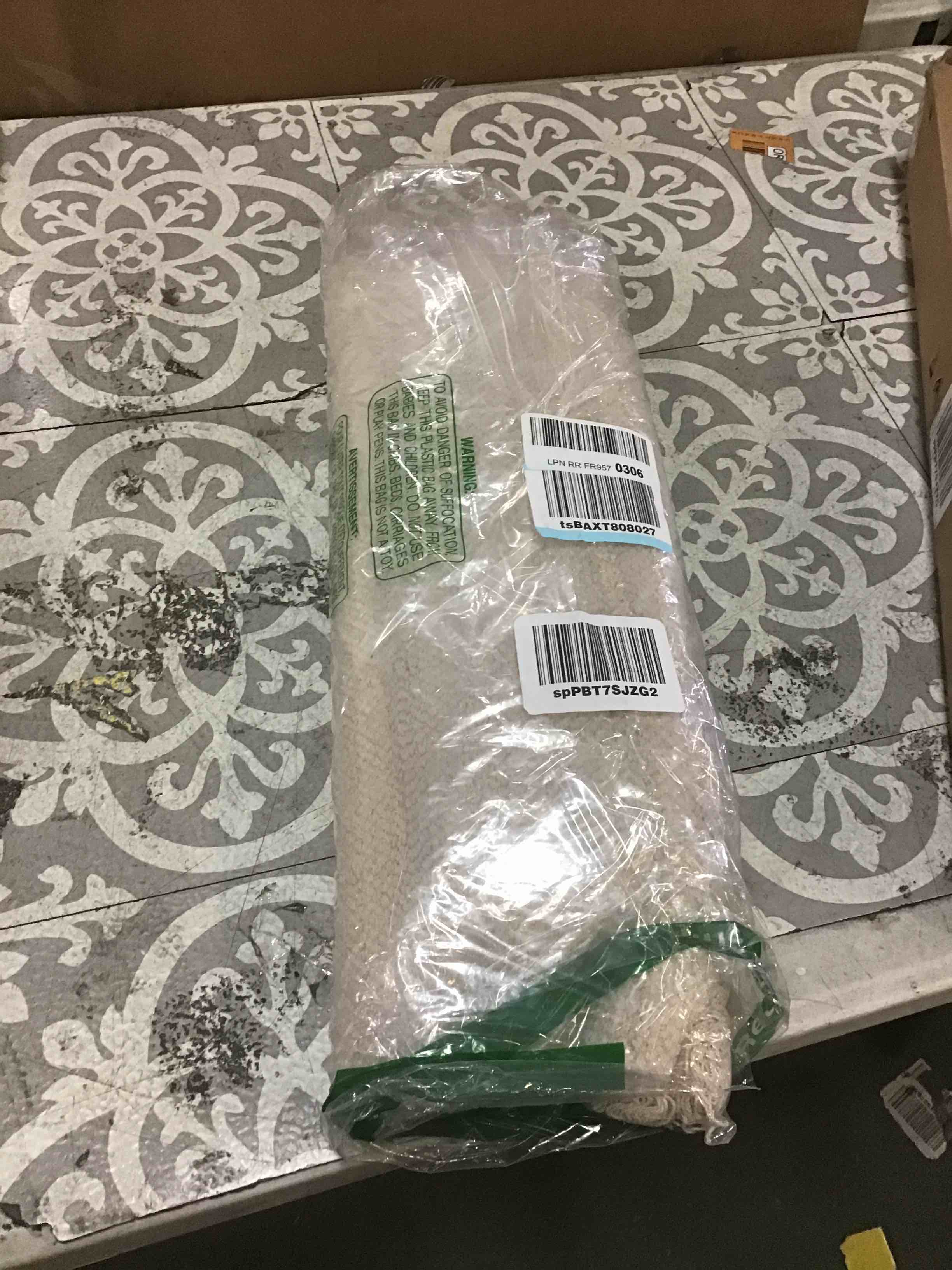 https://s3.amazonaws.com/lotting-images-prod/bidfta/ORG5306797_1690903427135.jpeg