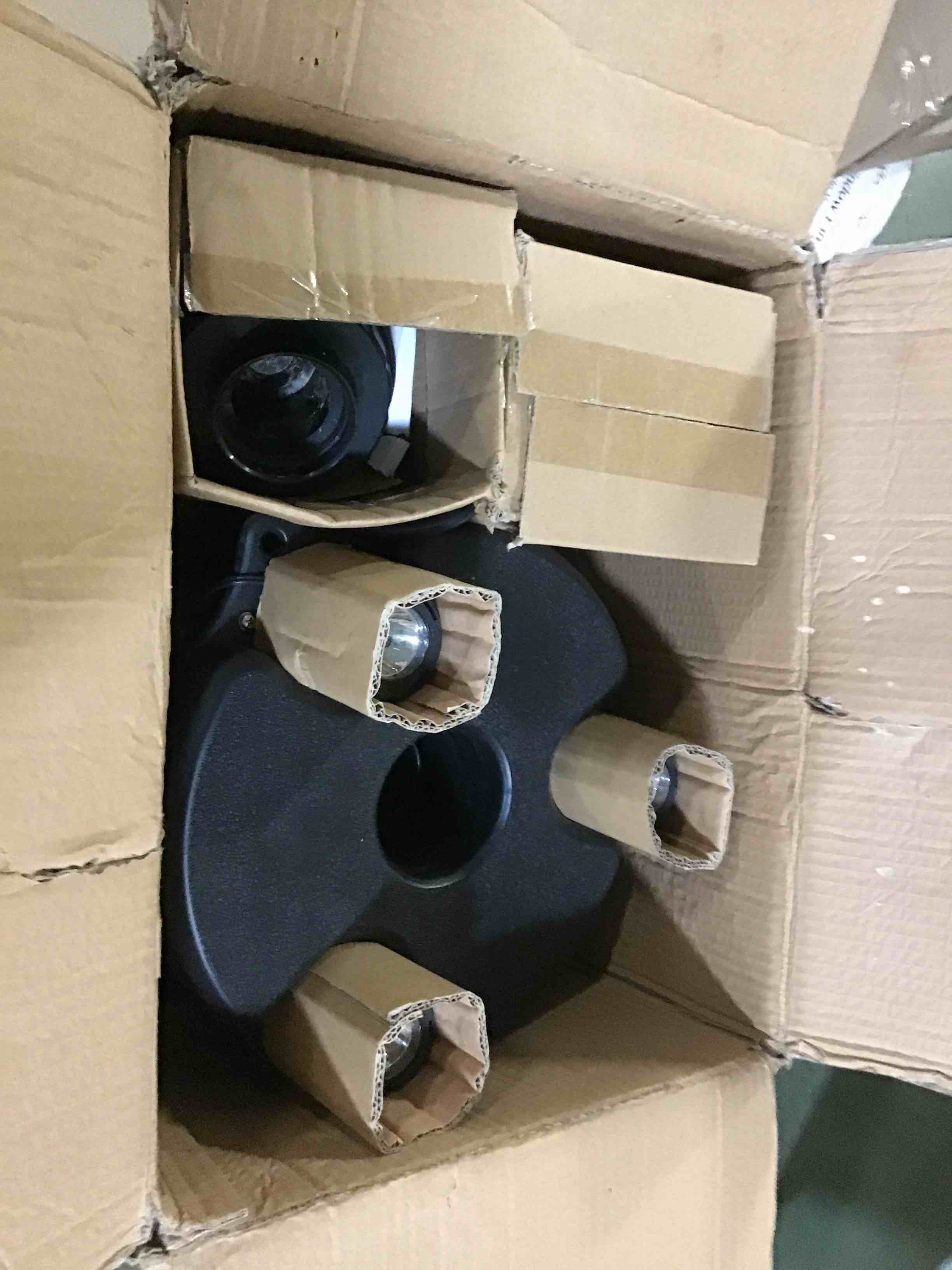 https://s3.amazonaws.com/lotting-images-prod/bidfta/ORG5307090_1691084114832.jpeg