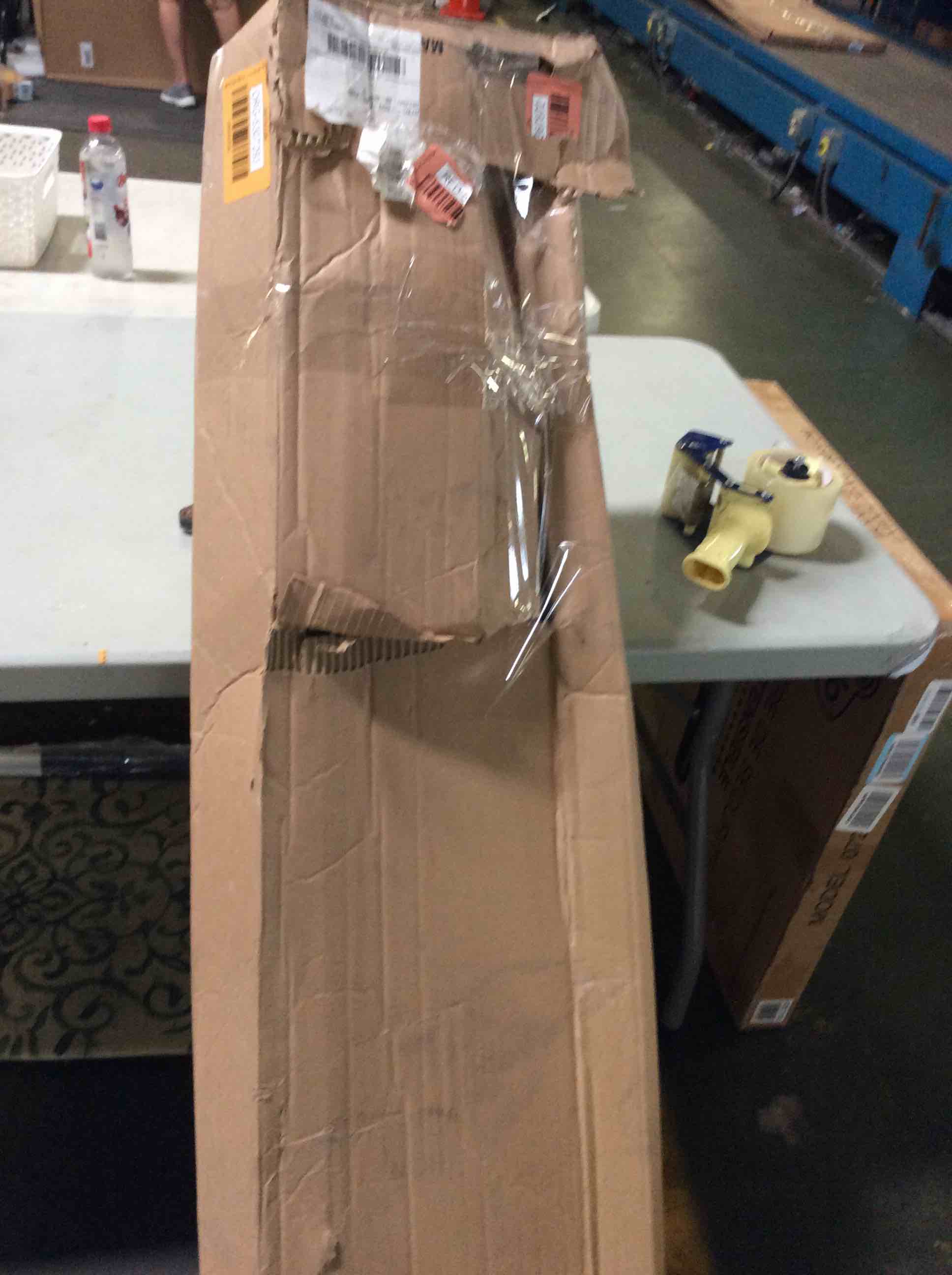 https://s3.amazonaws.com/lotting-images-prod/bidfta/ORG5307293_1691173455424.jpeg