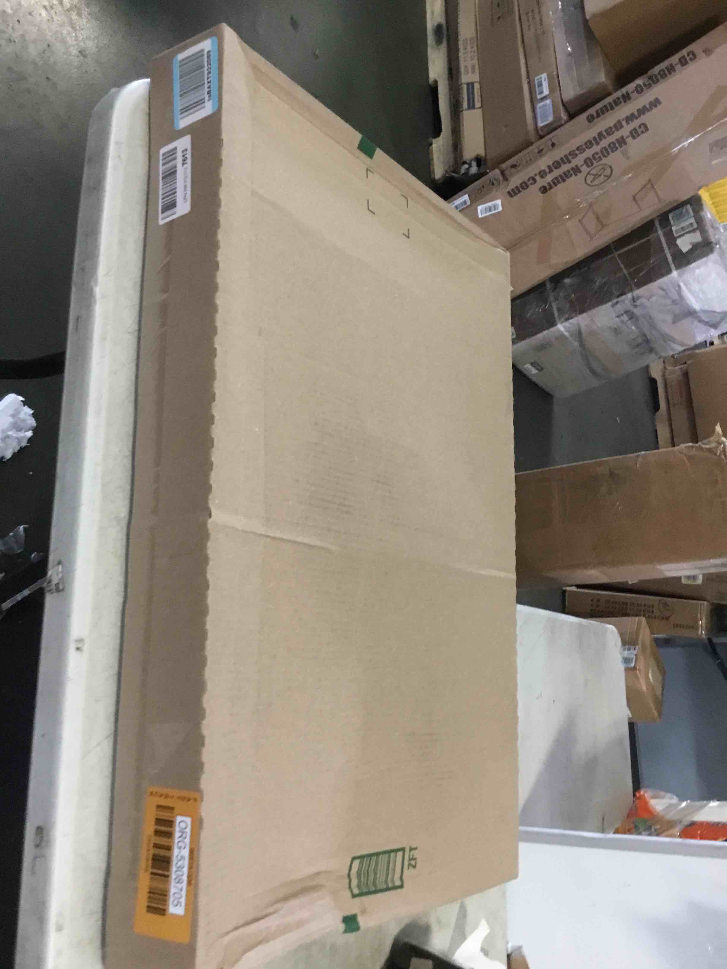https://s3.amazonaws.com/lotting-images-prod/bidfta/ORG5308705_1690827146729.jpeg
