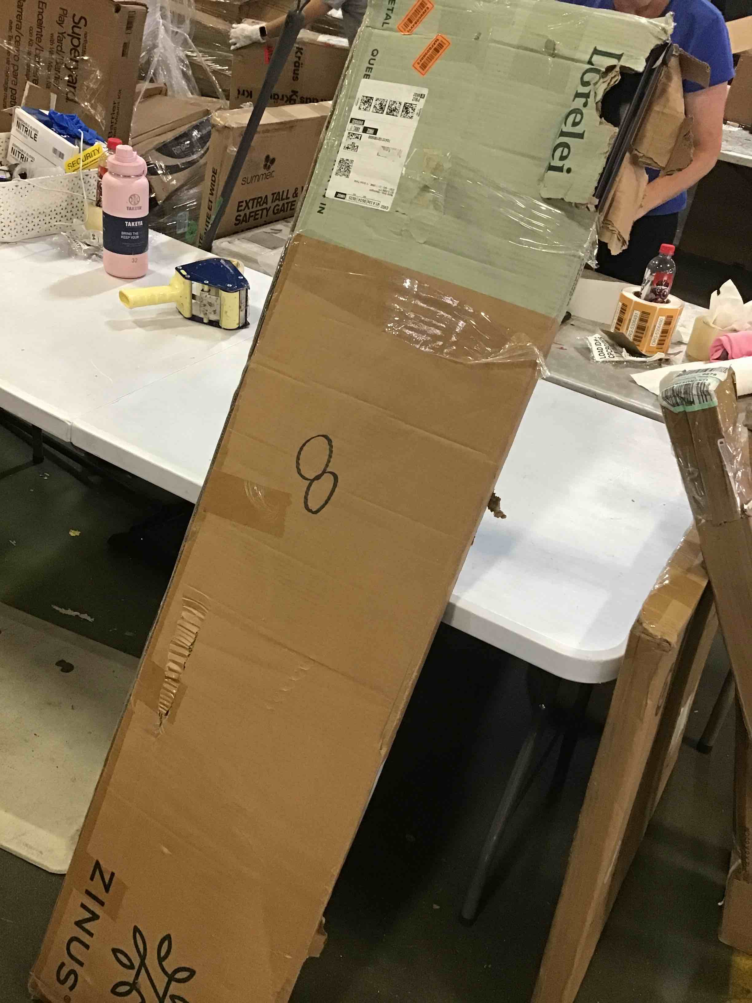 https://s3.amazonaws.com/lotting-images-prod/bidfta/ORG5311542_1690557931469.jpeg