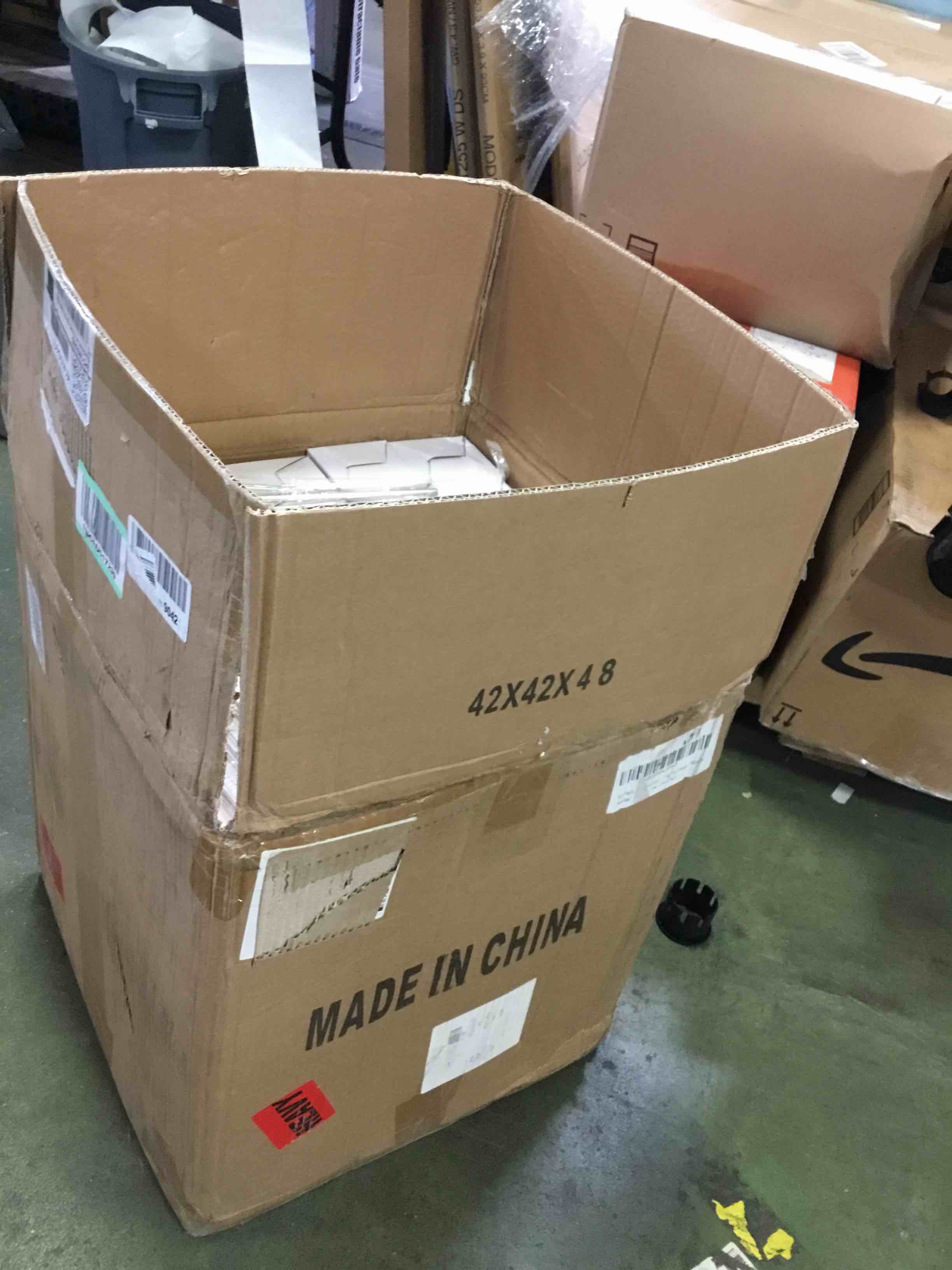 https://s3.amazonaws.com/lotting-images-prod/bidfta/ORG5311747_1690816920015.jpeg