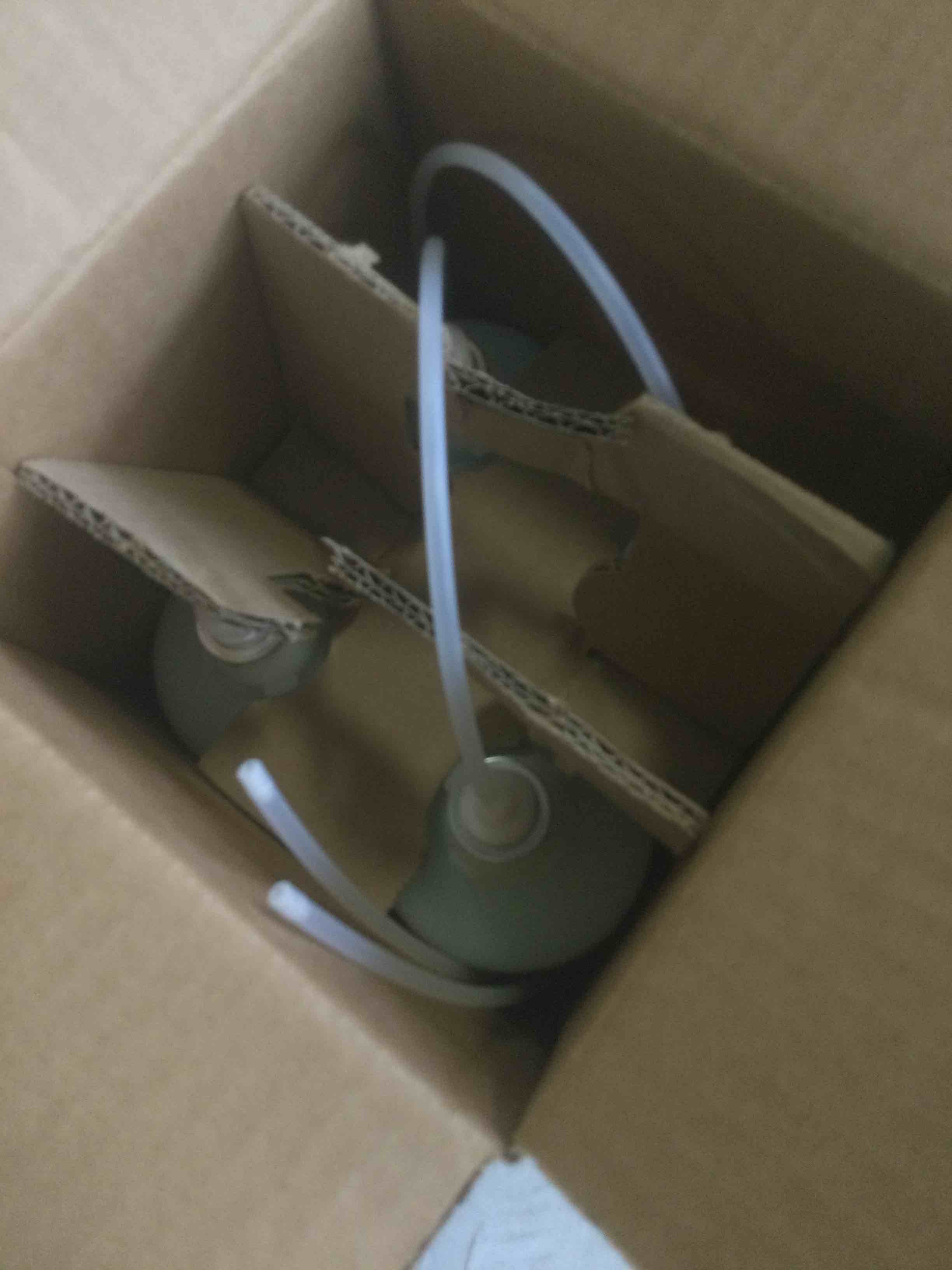 https://s3.amazonaws.com/lotting-images-prod/bidfta/ORG5313612_1688559339850.jpeg
