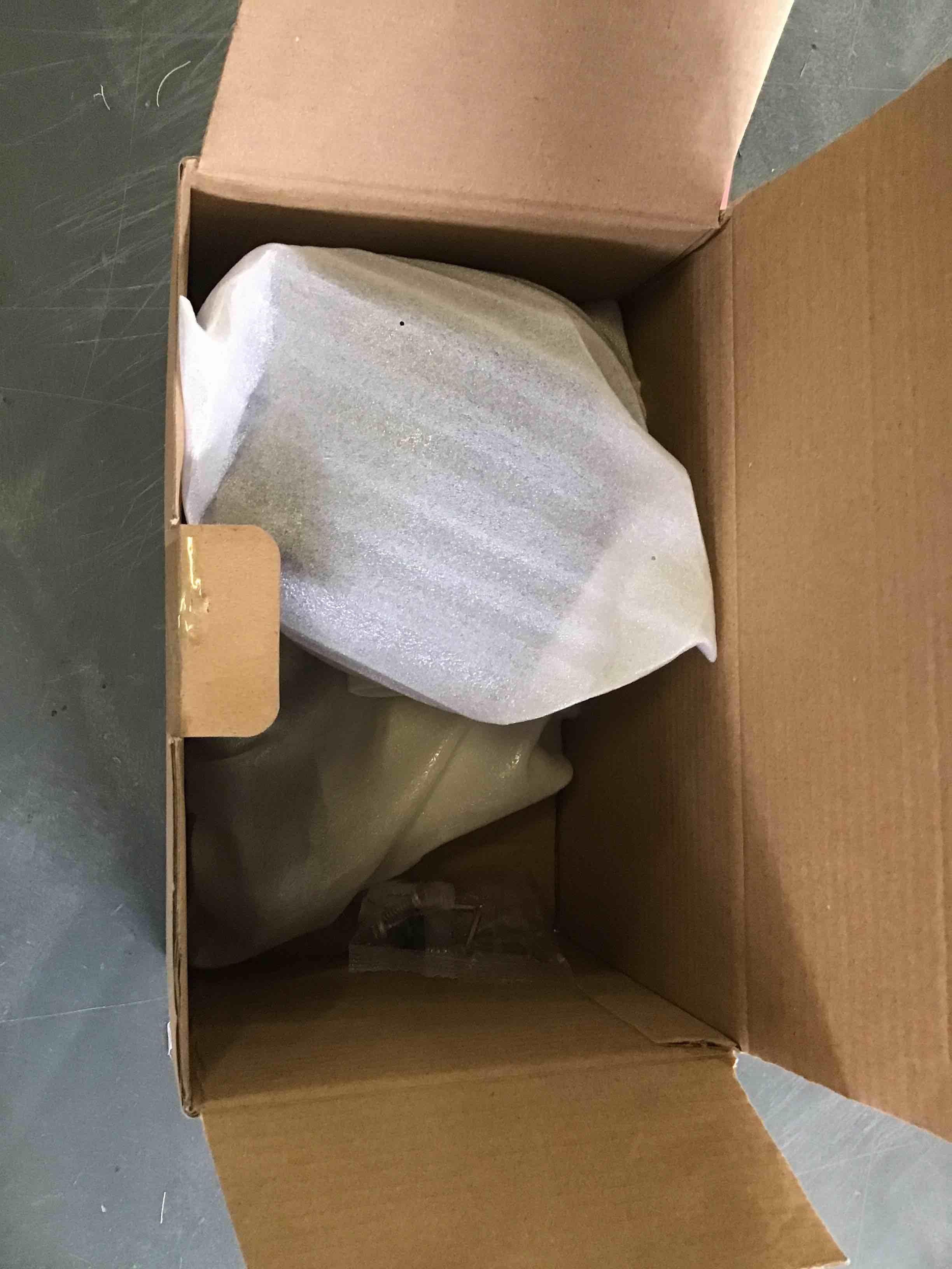 https://s3.amazonaws.com/lotting-images-prod/bidfta/ORG5320956_1687986711961.jpeg