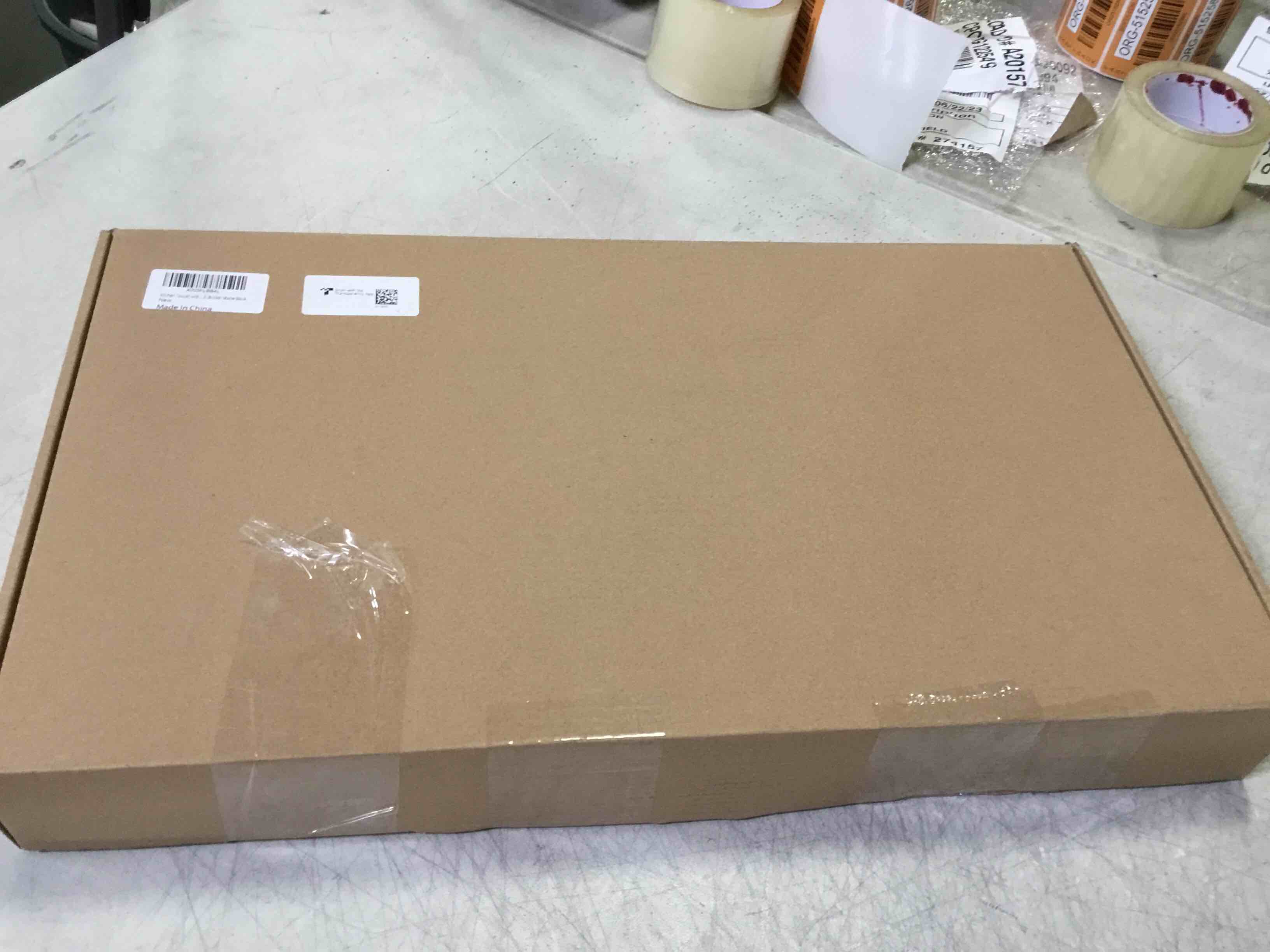 https://s3.amazonaws.com/lotting-images-prod/bidfta/ORG5326565_1687969576815.jpeg