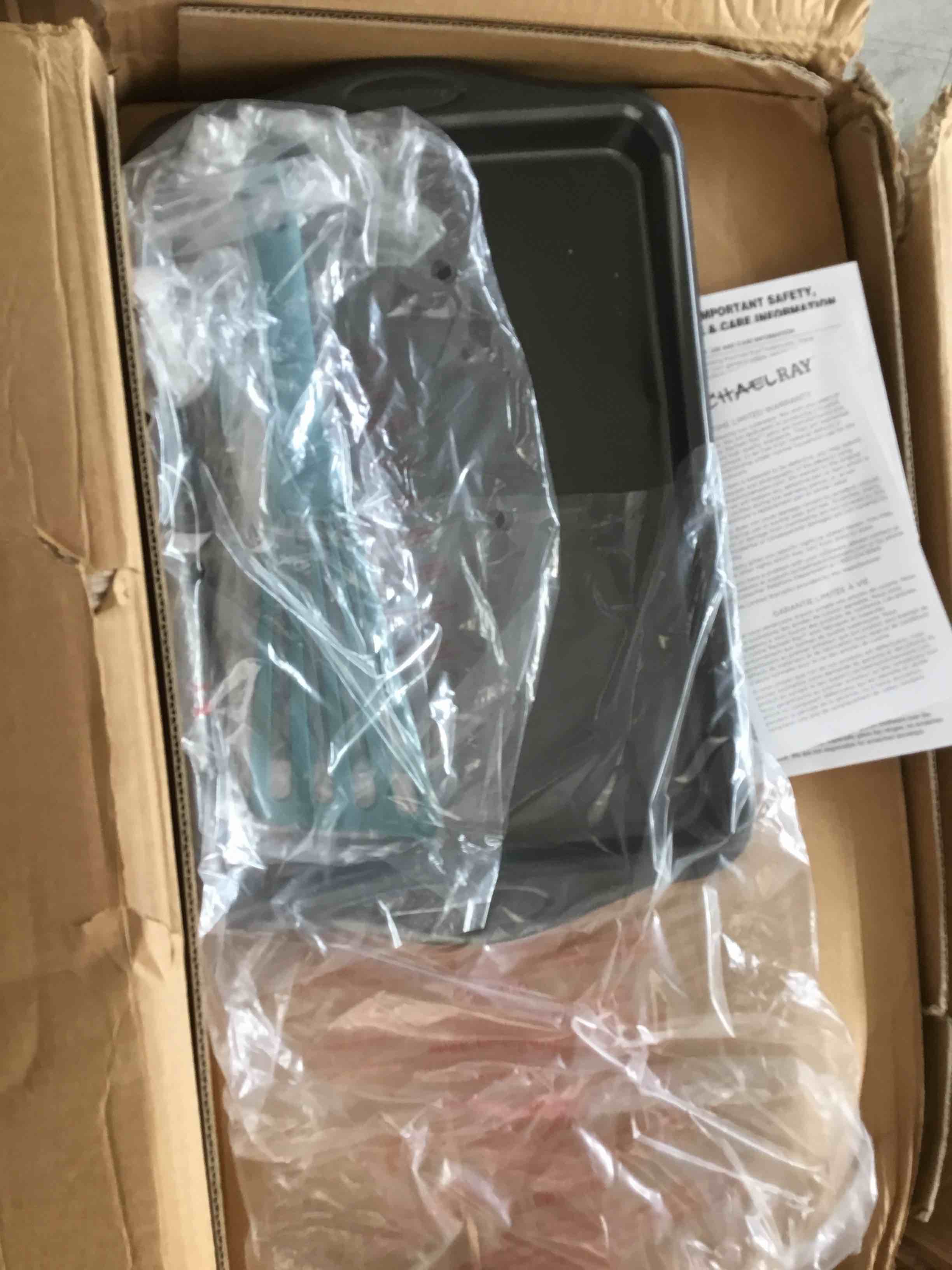 https://s3.amazonaws.com/lotting-images-prod/bidfta/ORG5330204_1691699358164.jpeg