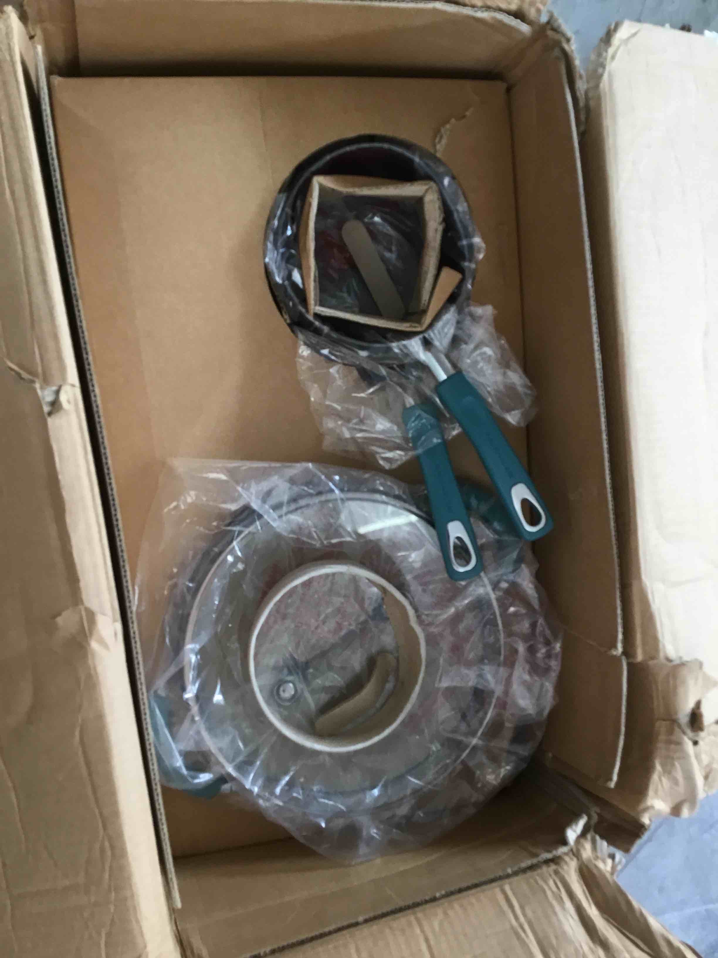 https://s3.amazonaws.com/lotting-images-prod/bidfta/ORG5330204_1691699381135.jpeg