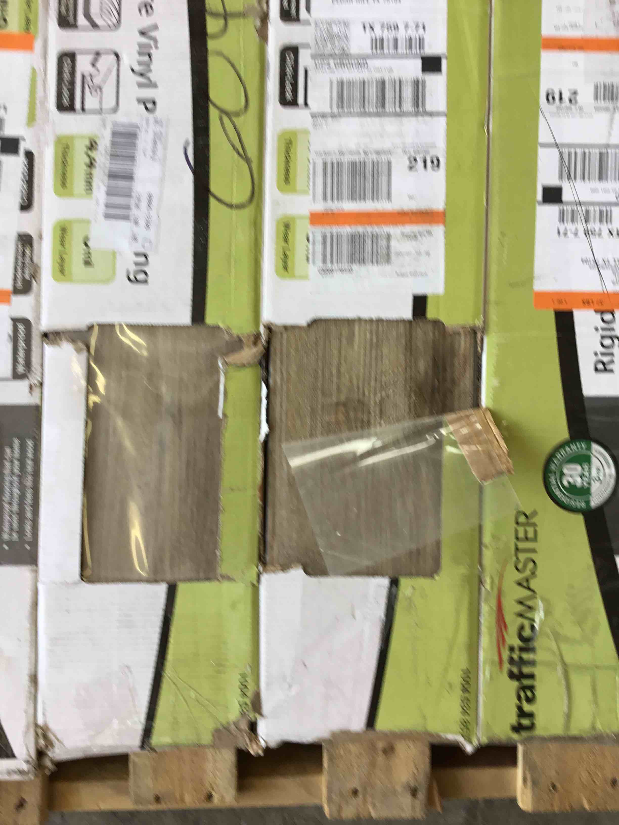 https://s3.amazonaws.com/lotting-images-prod/bidfta/ORG5330341_1692291475170.jpeg