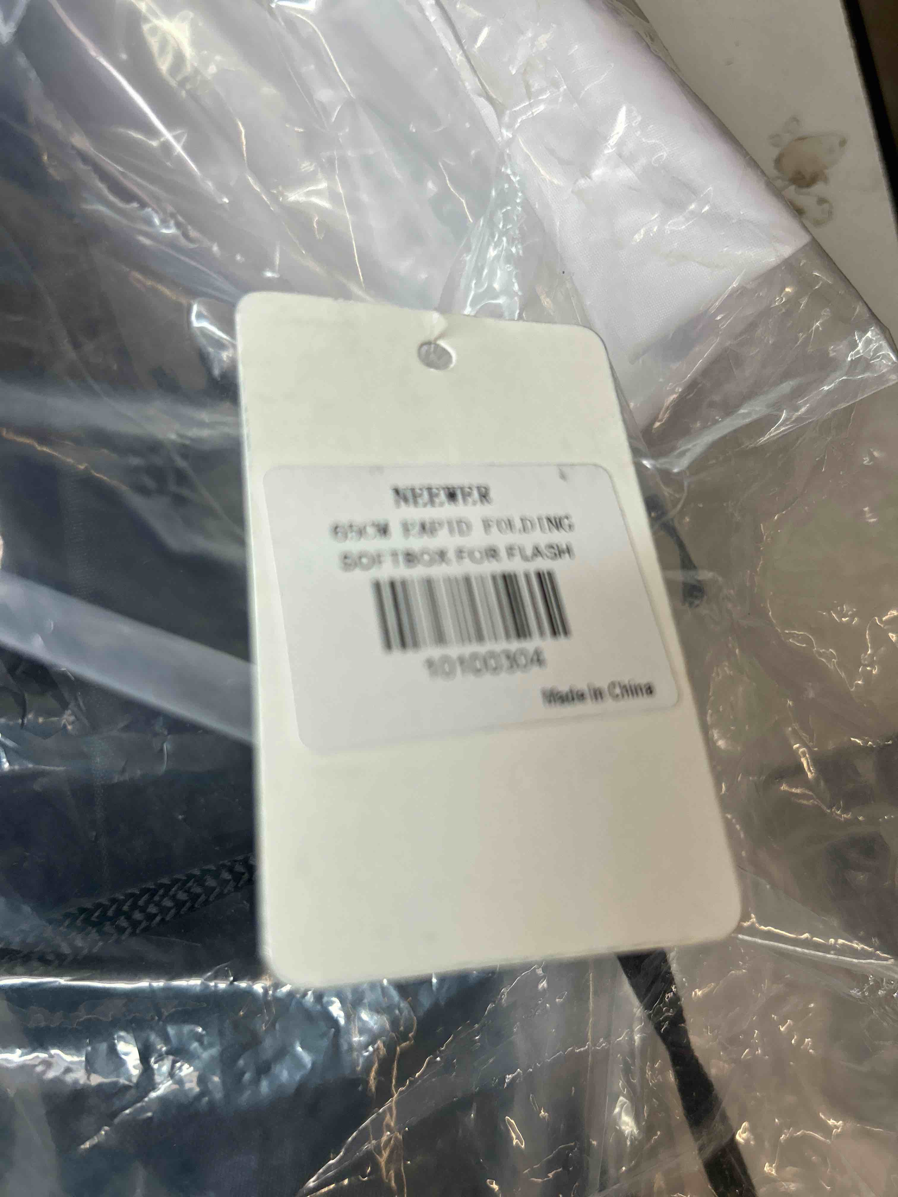https://s3.amazonaws.com/lotting-images-prod/bidfta/ORG5330700_1694528520387.jpeg