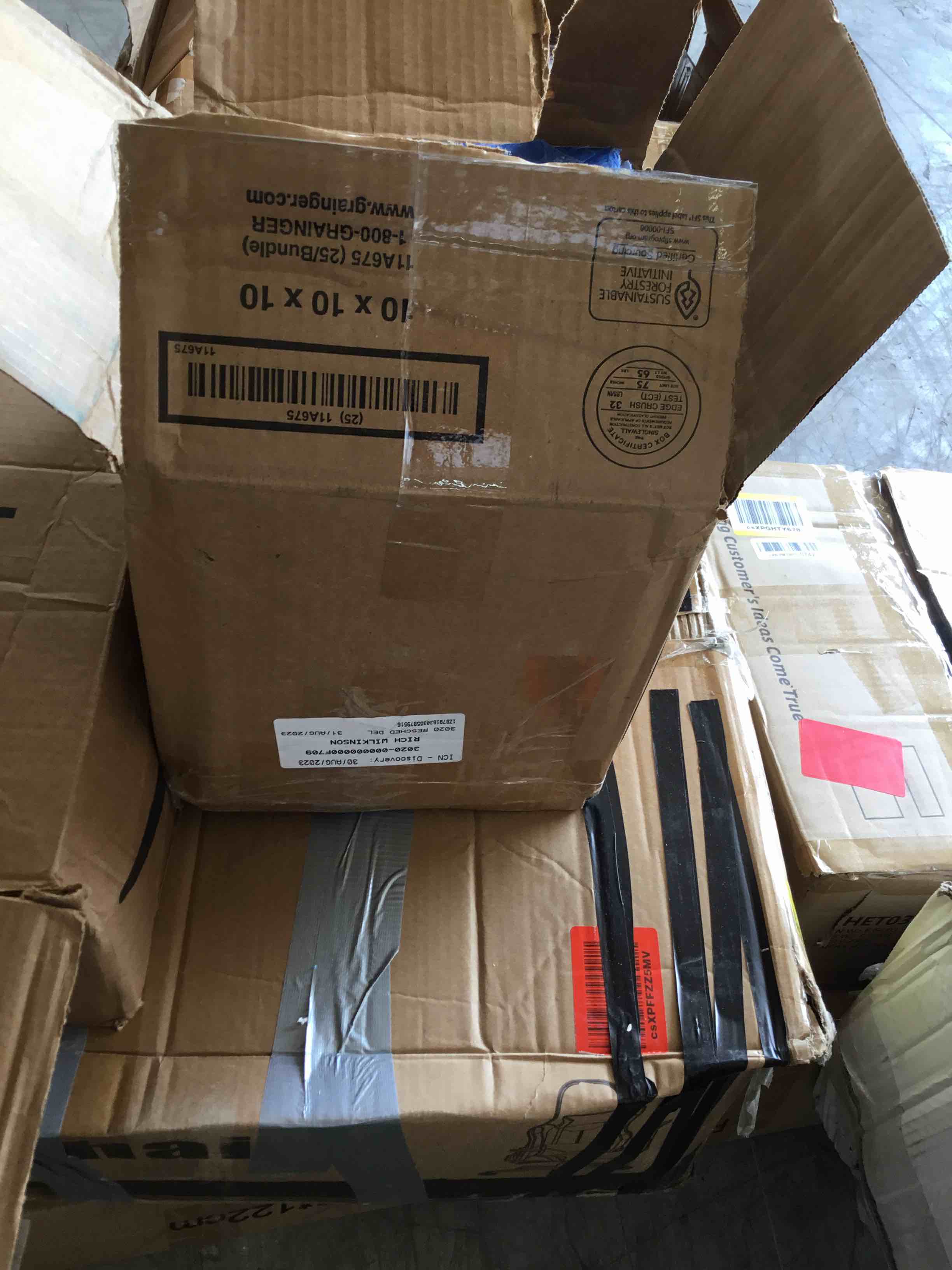https://s3.amazonaws.com/lotting-images-prod/bidfta/ORG5330786_1695069396035.jpeg