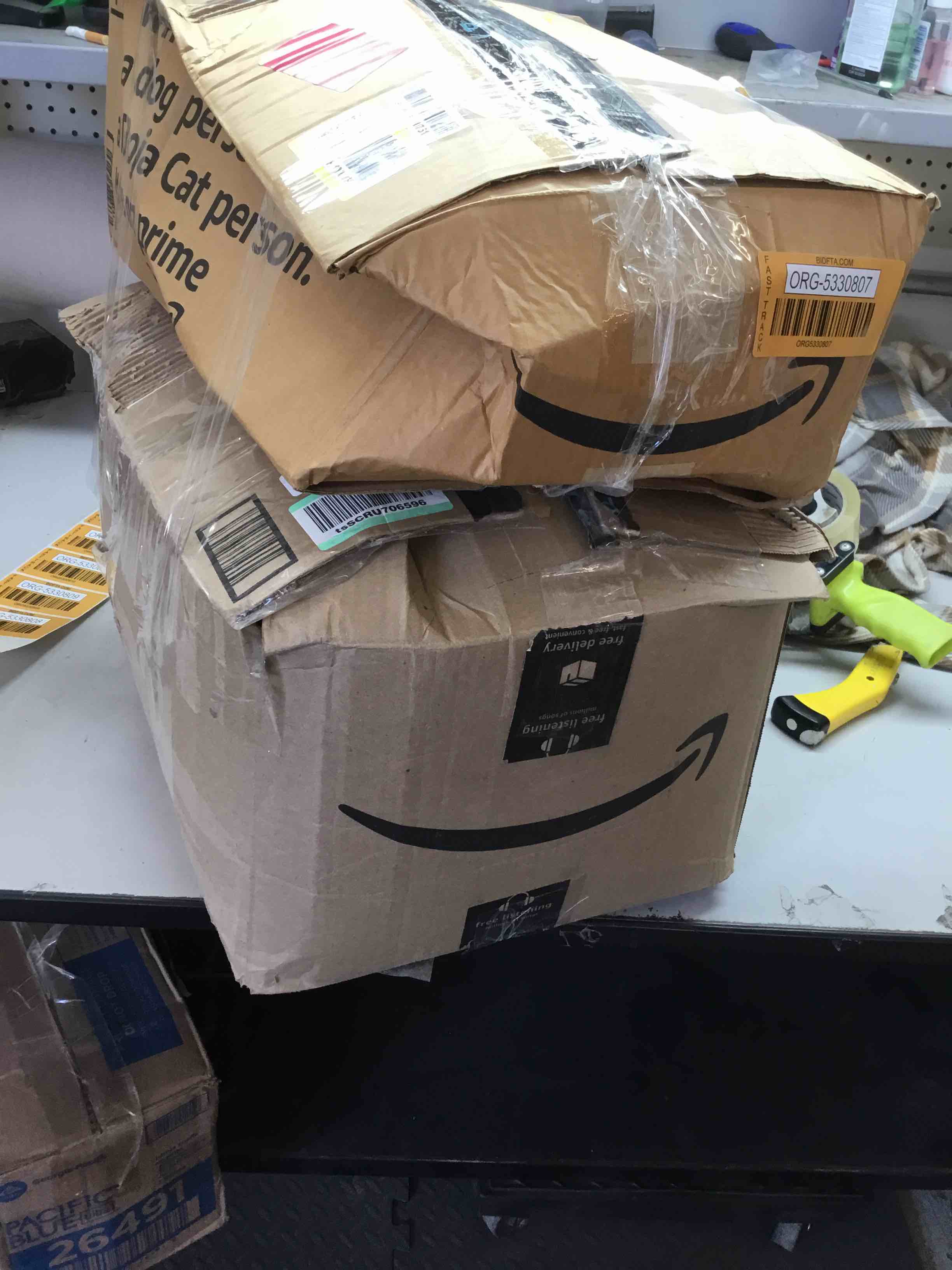 https://s3.amazonaws.com/lotting-images-prod/bidfta/ORG5330807_1695140784641.jpeg