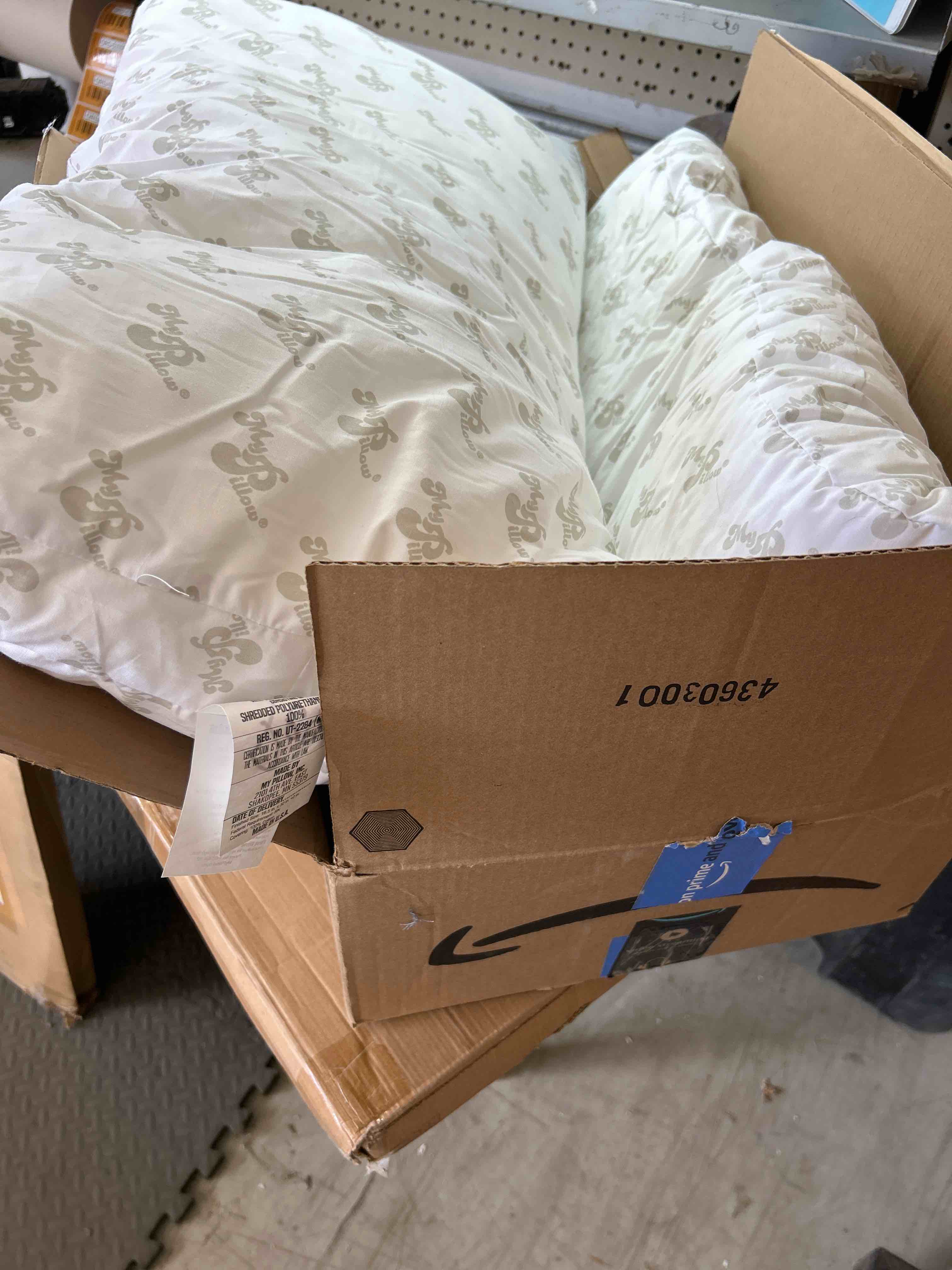 https://s3.amazonaws.com/lotting-images-prod/bidfta/ORG5330824_1695151543777.jpeg