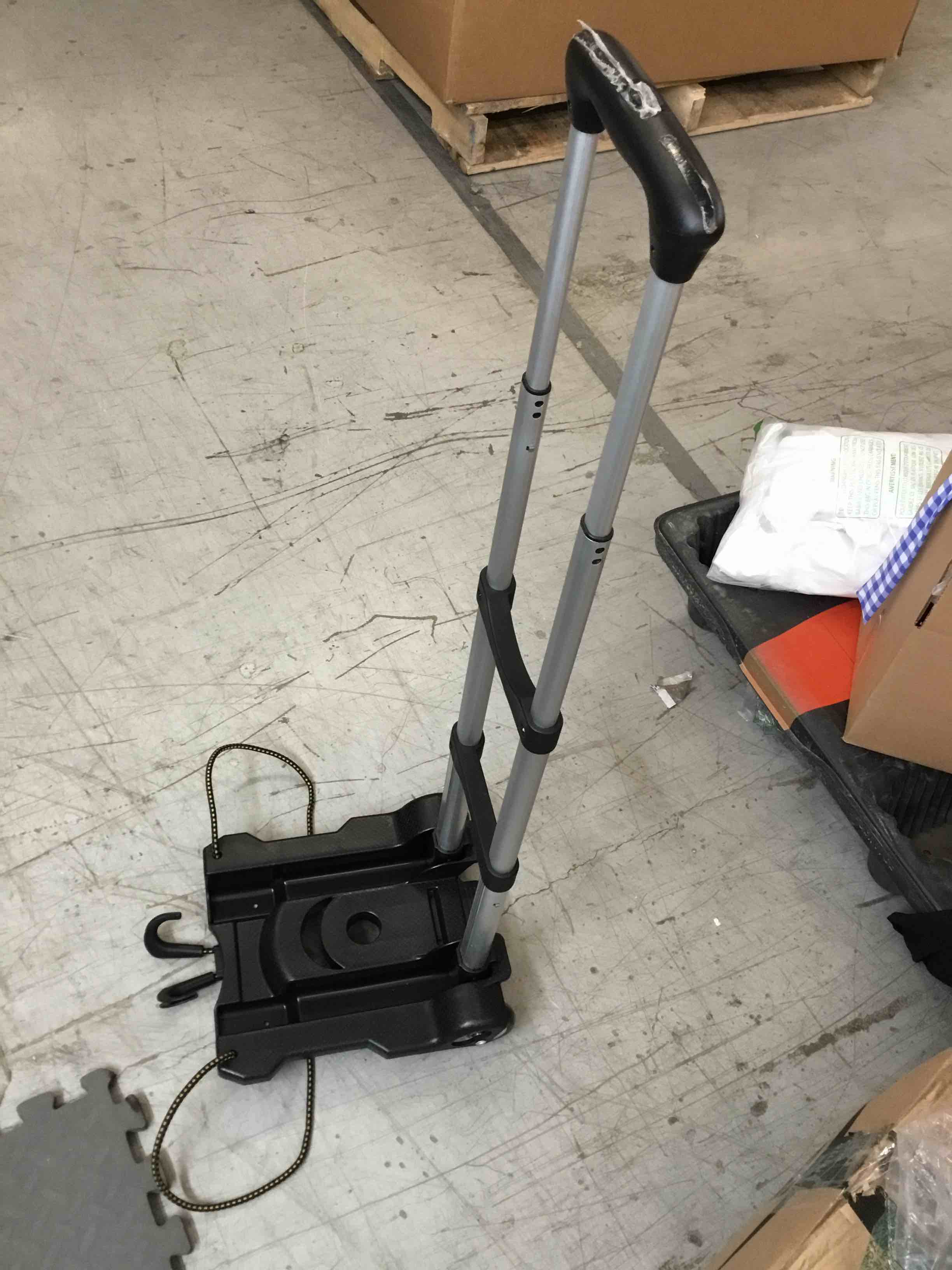 https://s3.amazonaws.com/lotting-images-prod/bidfta/ORG5331585_1697553274526.jpeg