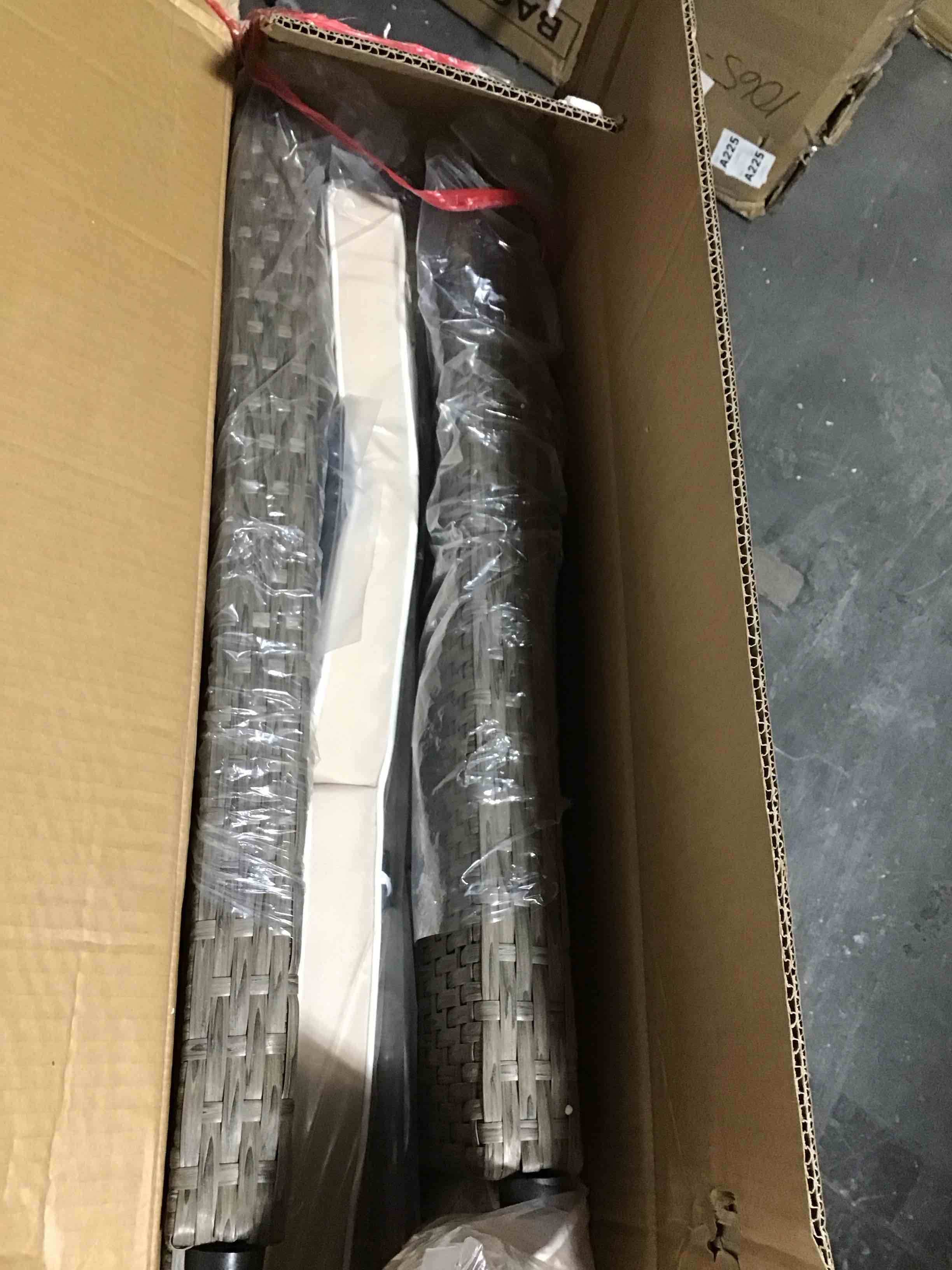 https://s3.amazonaws.com/lotting-images-prod/bidfta/ORG5338337_1711119525315.jpeg