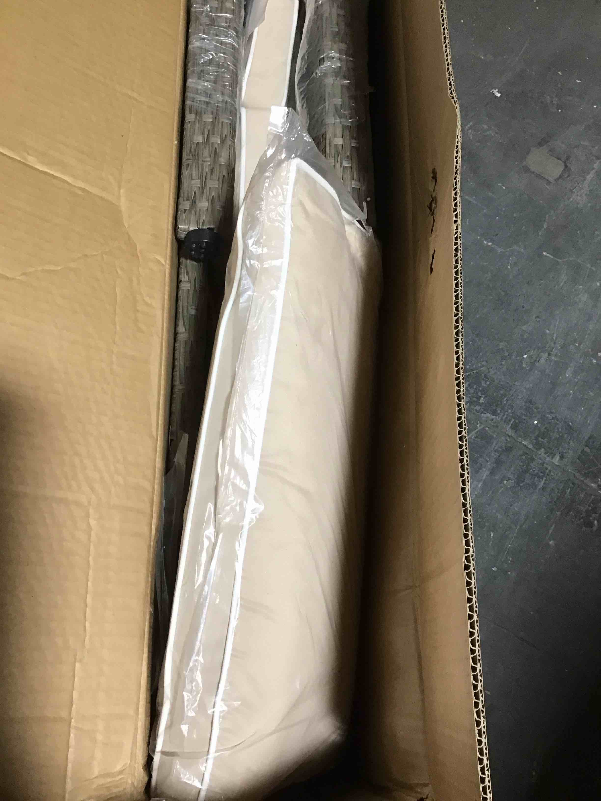 https://s3.amazonaws.com/lotting-images-prod/bidfta/ORG5338337_1711119535568.jpeg