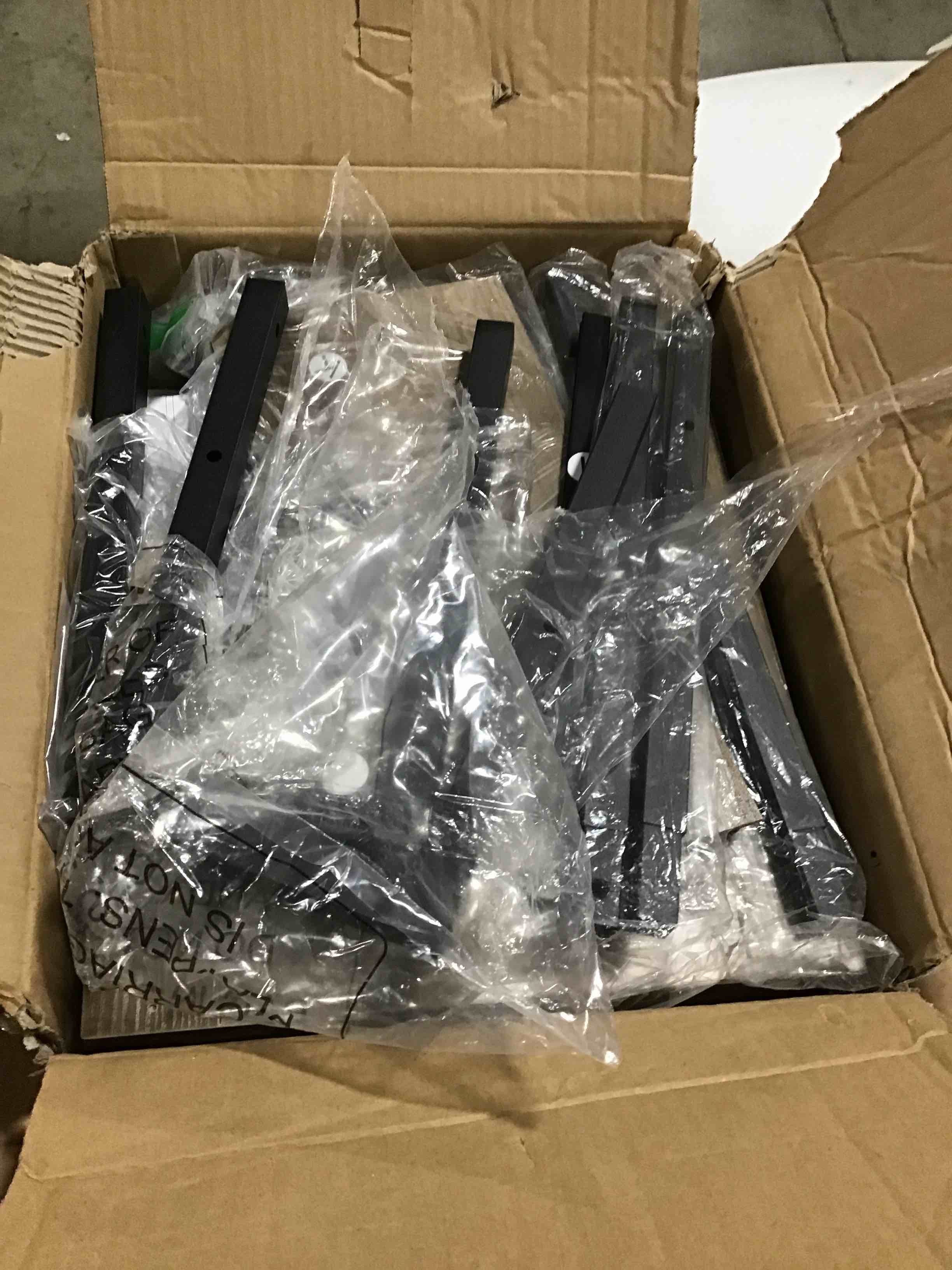 https://s3.amazonaws.com/lotting-images-prod/bidfta/ORG5339975_1715697925844.jpeg