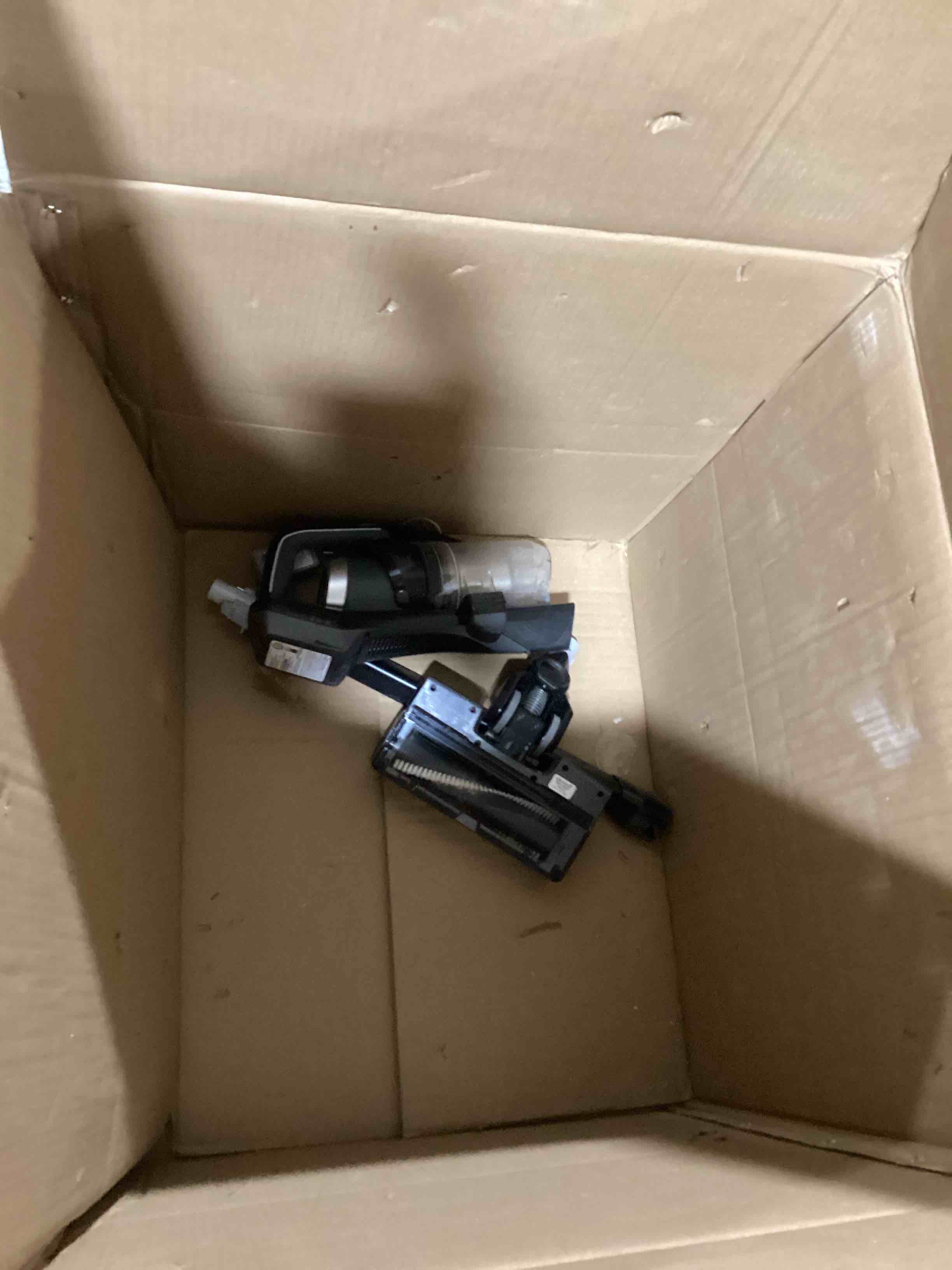 https://s3.amazonaws.com/lotting-images-prod/bidfta/ORG5343481_1710342756983.jpeg