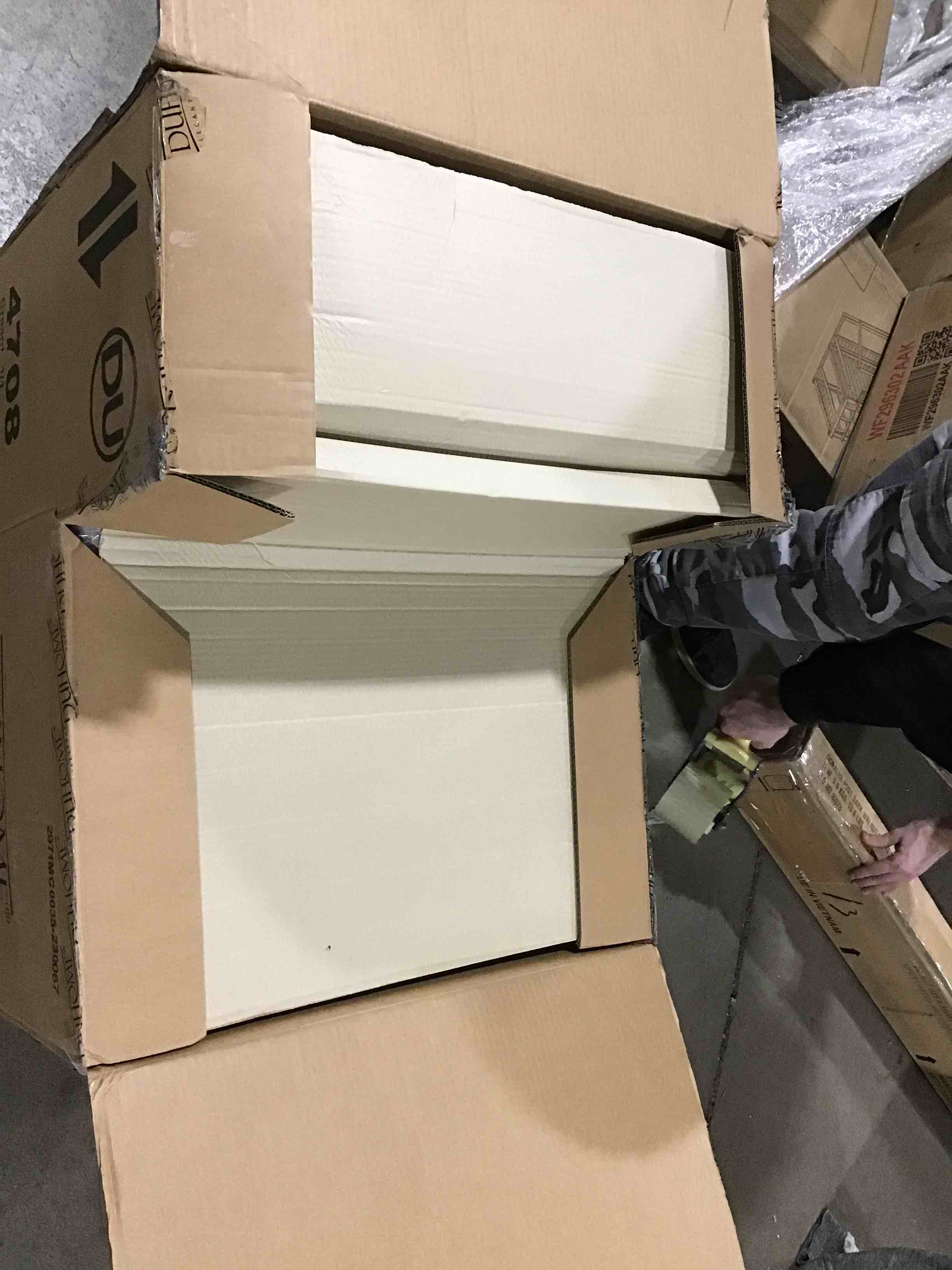 https://s3.amazonaws.com/lotting-images-prod/bidfta/ORG5345322_1710964012970.jpeg