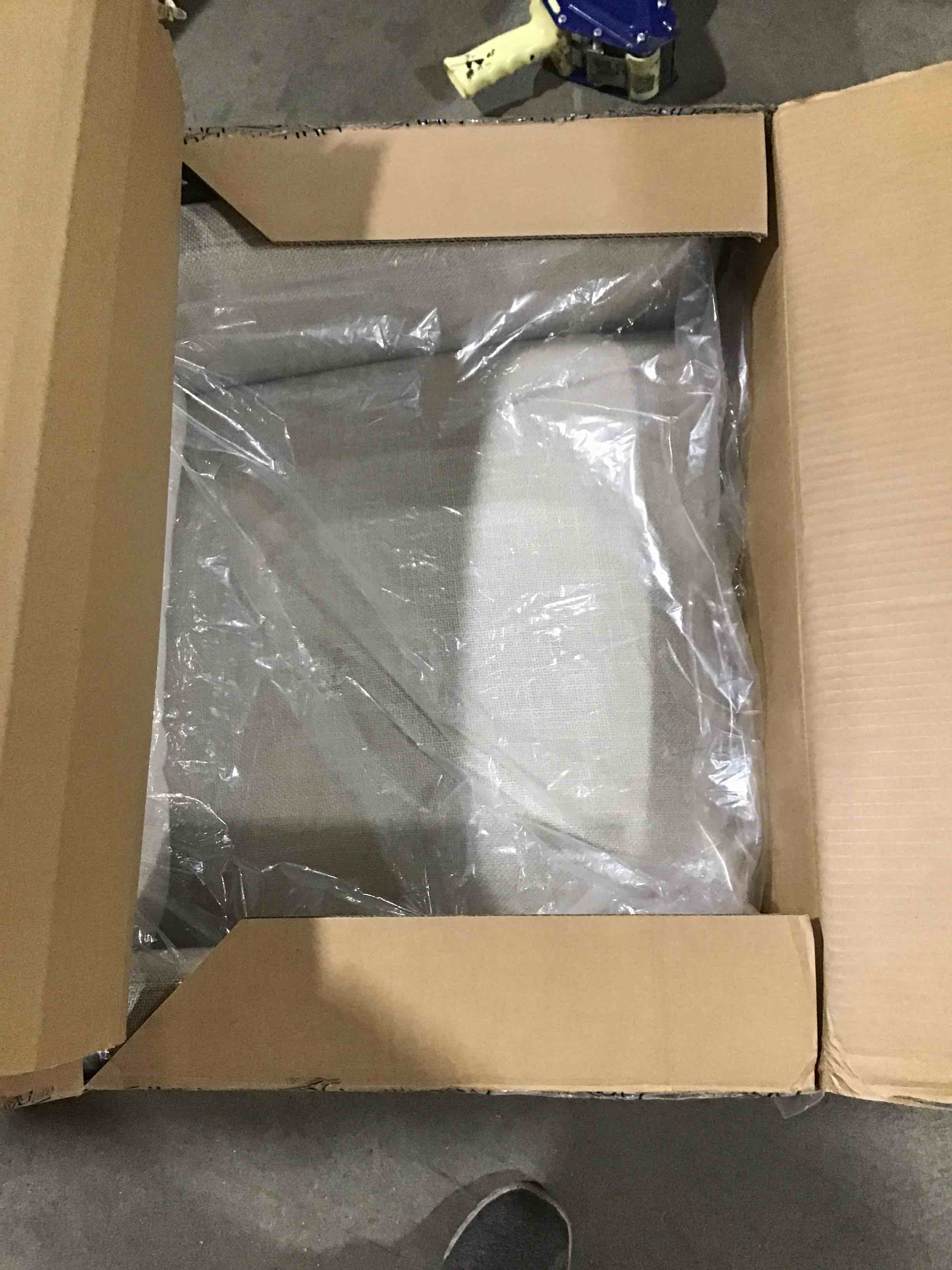 https://s3.amazonaws.com/lotting-images-prod/bidfta/ORG5345322_1710964027491.jpeg