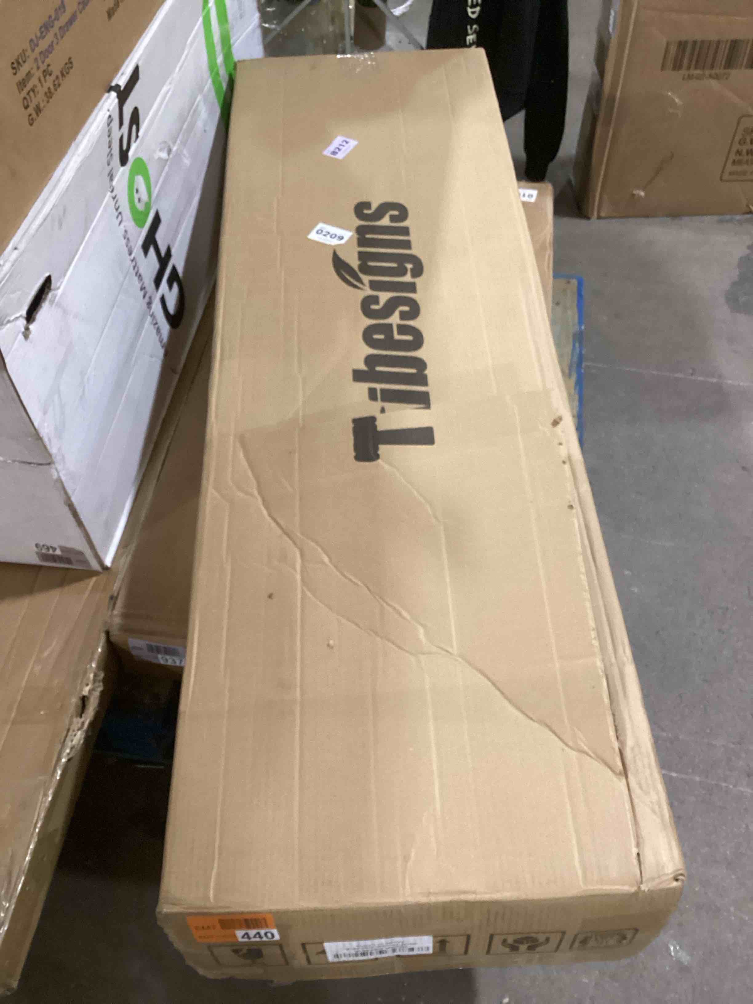 https://s3.amazonaws.com/lotting-images-prod/bidfta/ORG5346152_1711997904828.jpeg