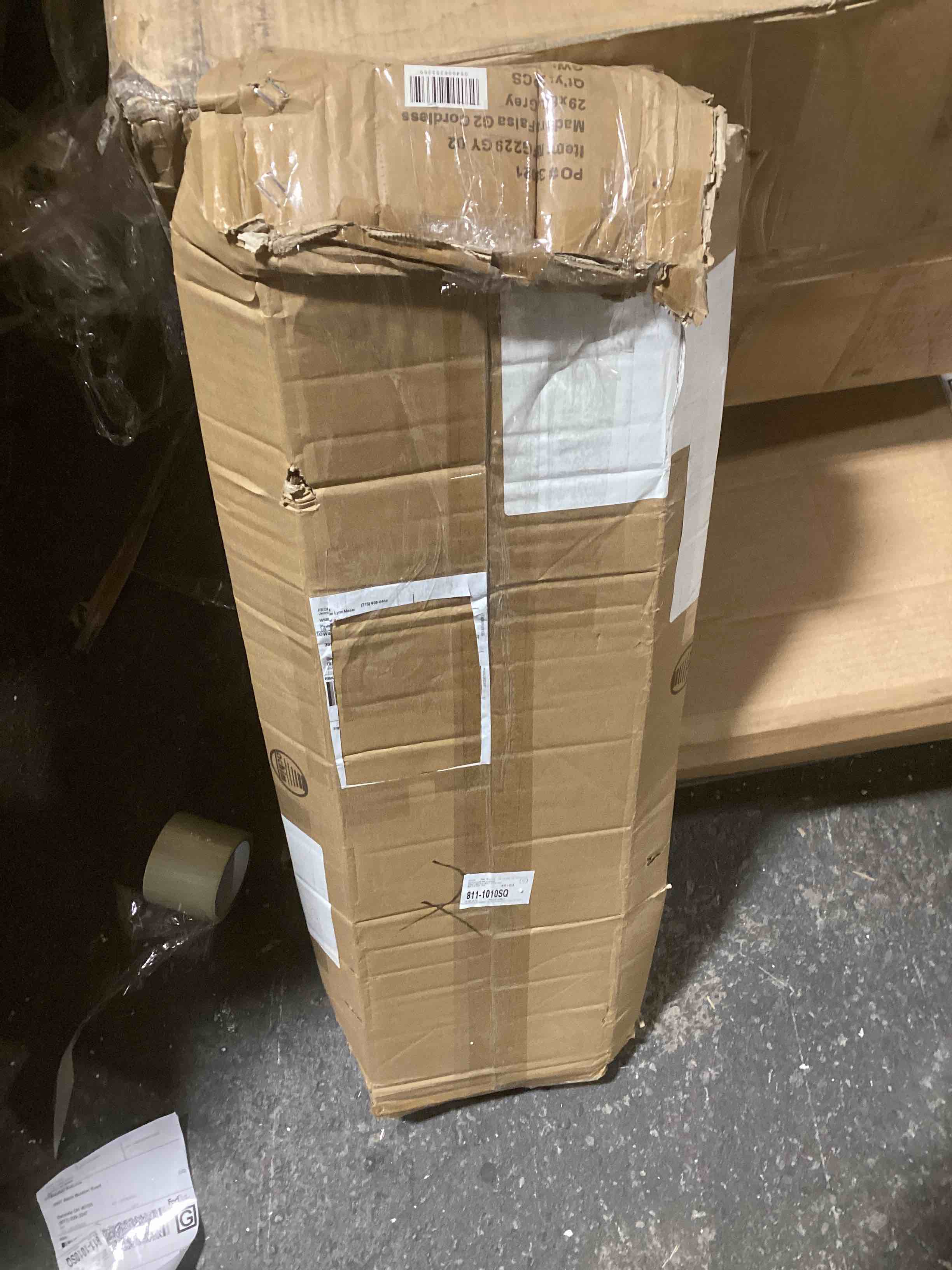 https://s3.amazonaws.com/lotting-images-prod/bidfta/ORG5346483_1709751231570.jpeg